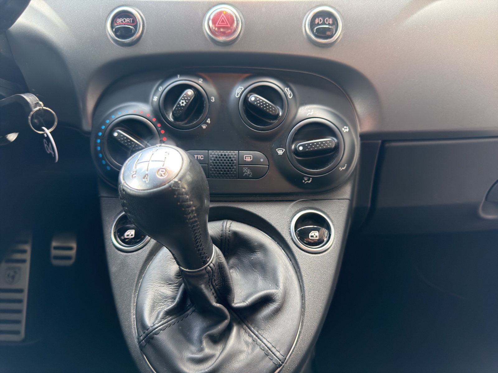 FIAT 595 Abarth 1.4 T-Jet 160 Pista-image-11