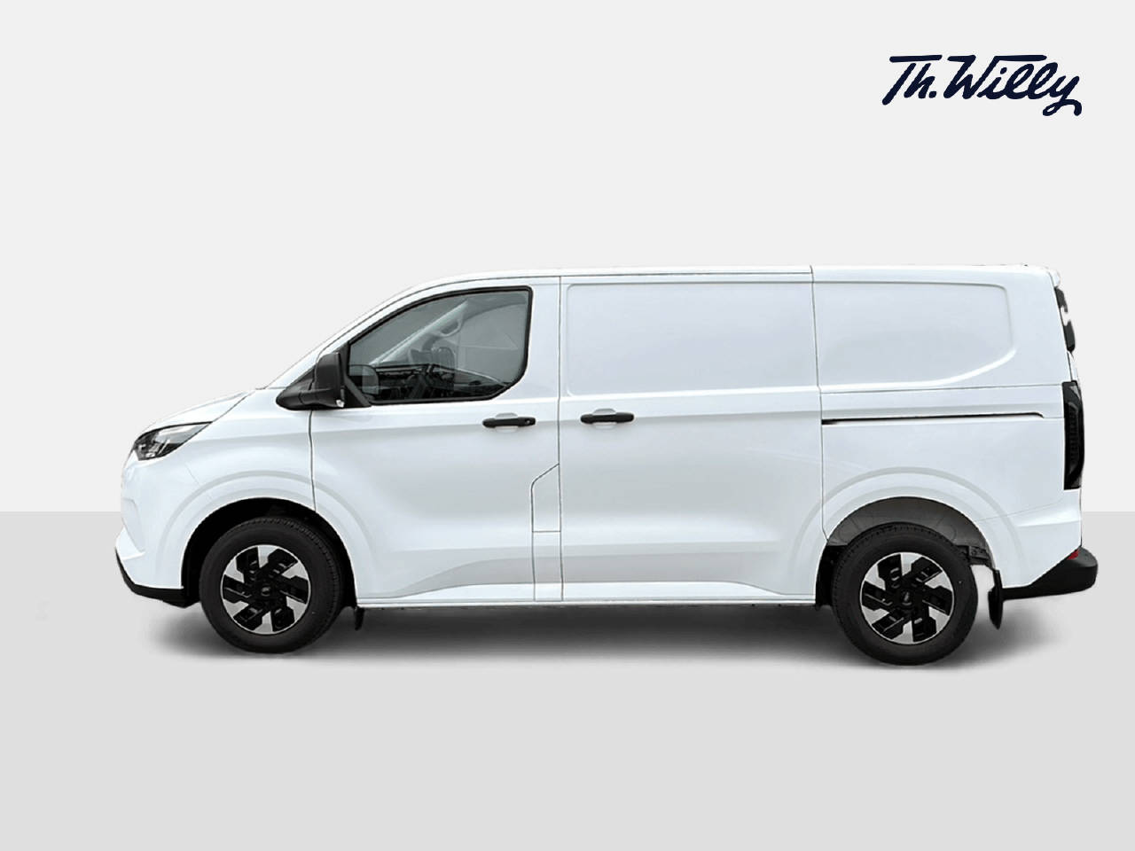 FORD Transit Custom Van 320 L1 2.5 Duratec 233 Trend PHEV-image-1