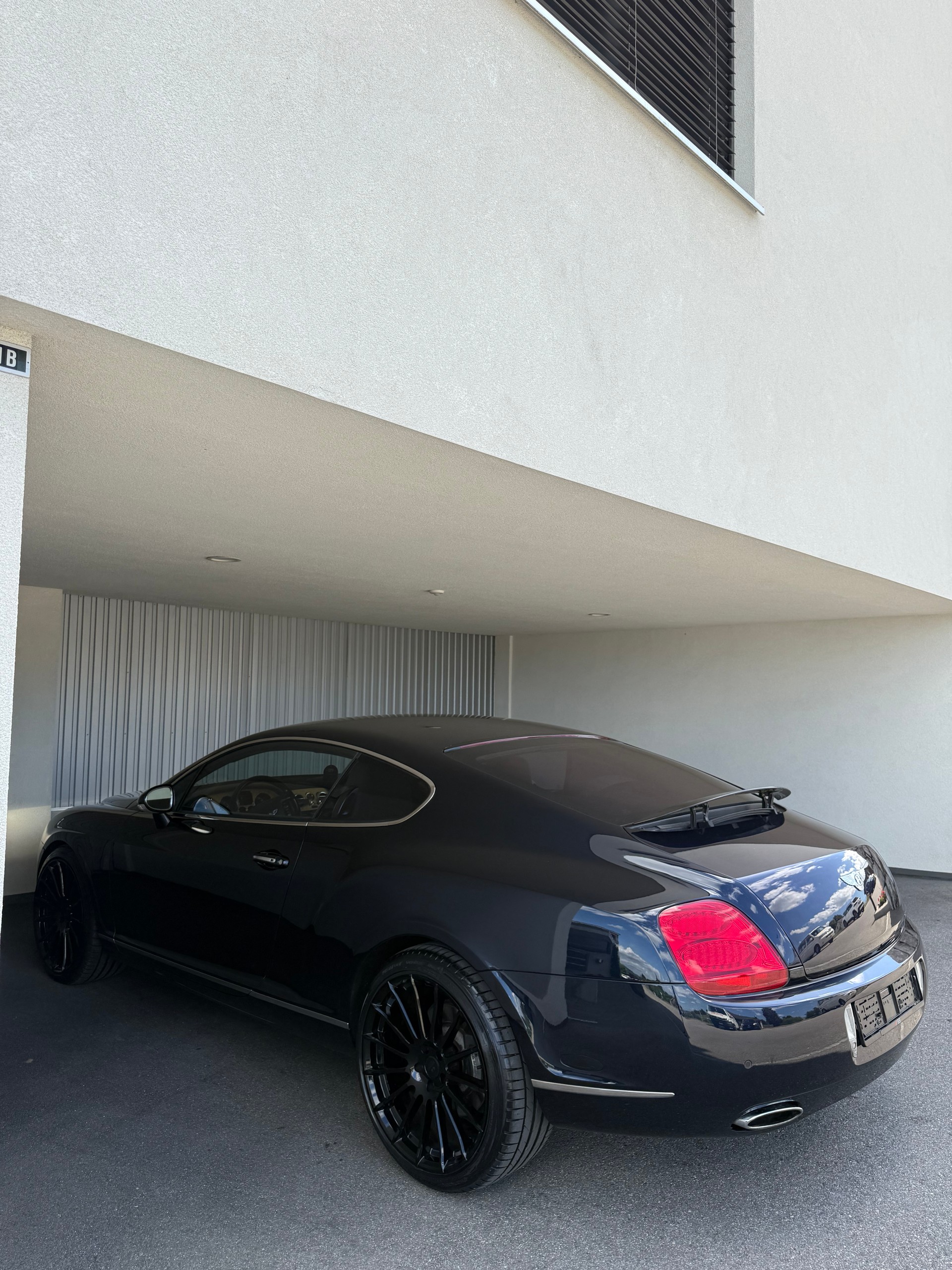 BENTLEY Continental GT 6.0-image-1