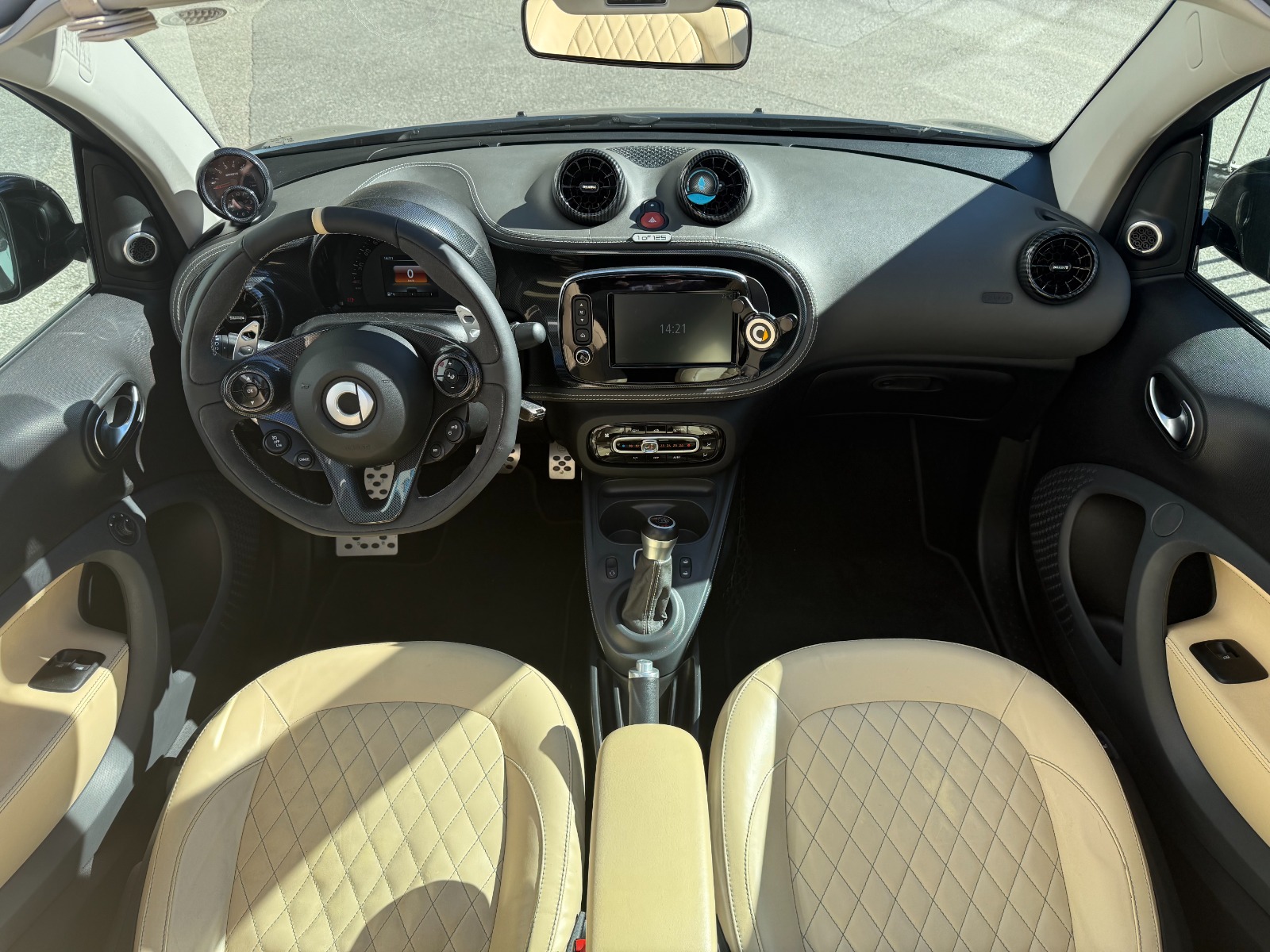 SMART fortwo BRABUS cabriolet 125 ULTIMATE 1/125-image-6