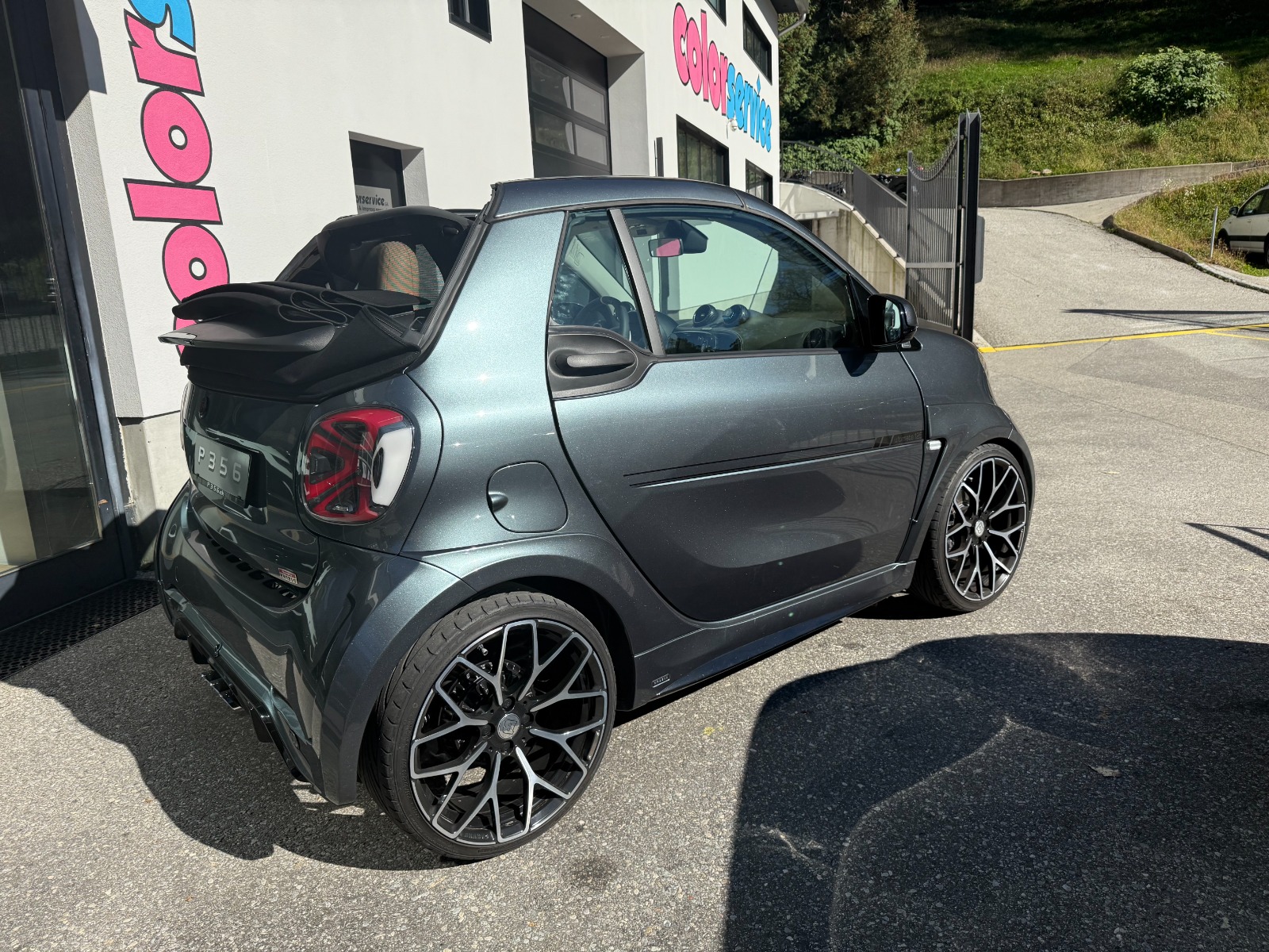 SMART fortwo BRABUS cabriolet 125 ULTIMATE 1/125-image-2