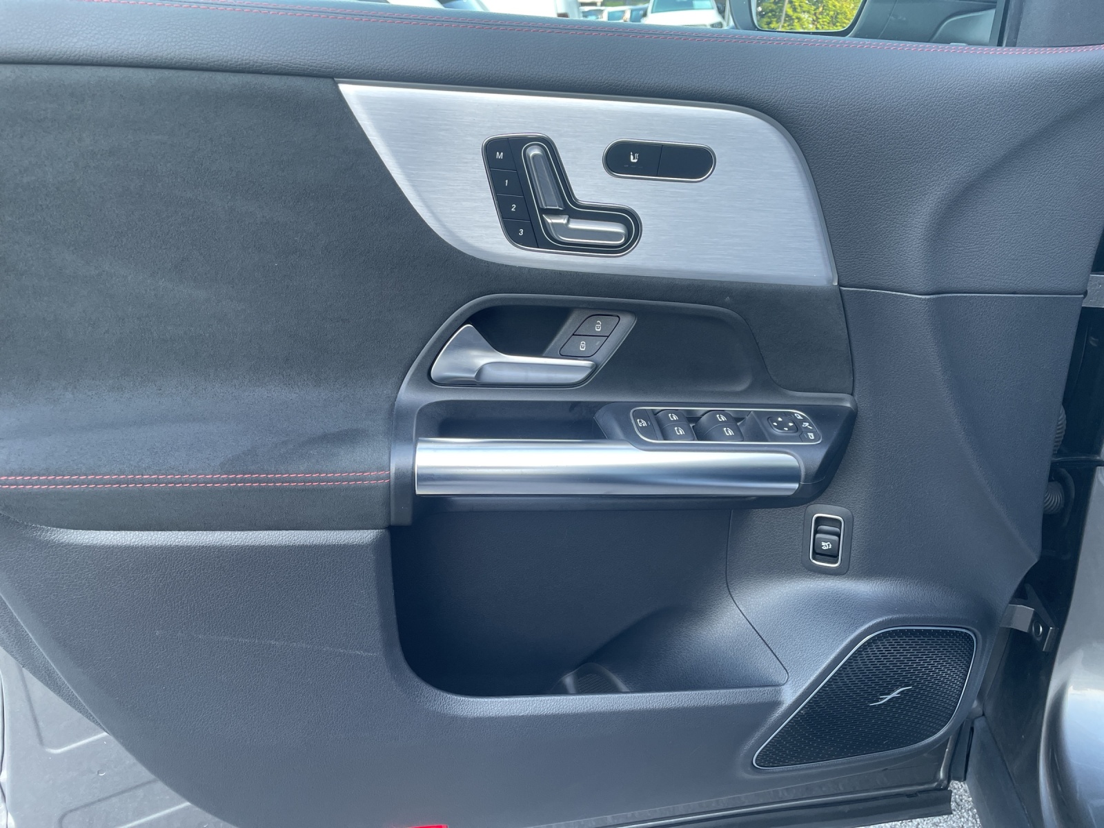 Image MERCEDES-BENZ EQA-250 EQA 250 AMG Line