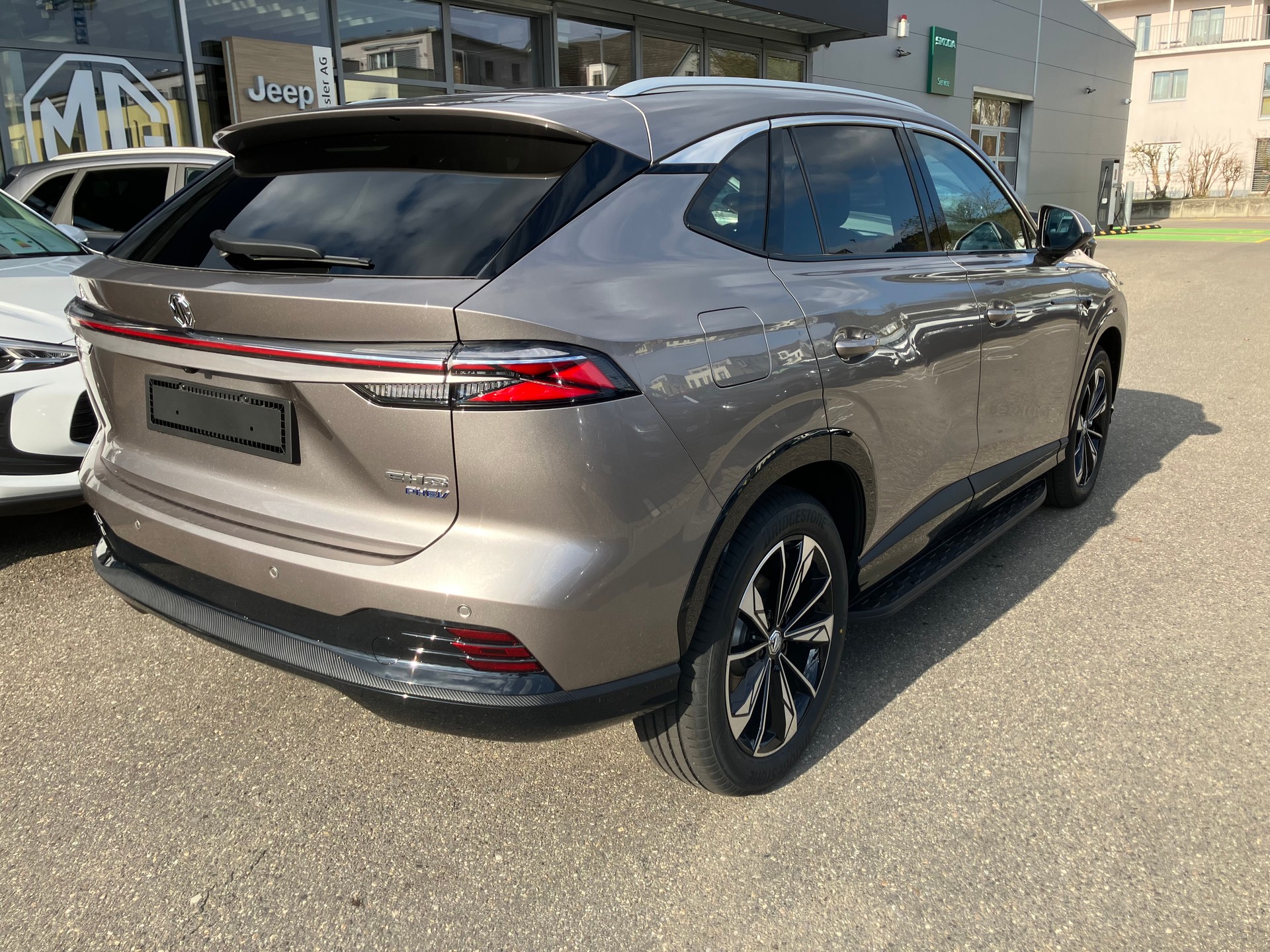 MG HS 1.5 T PHEV Luxury-image-4