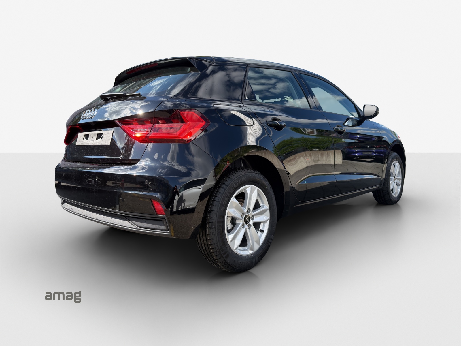 AUDI A1 Sportback 30 TFSI Attraction-image-4