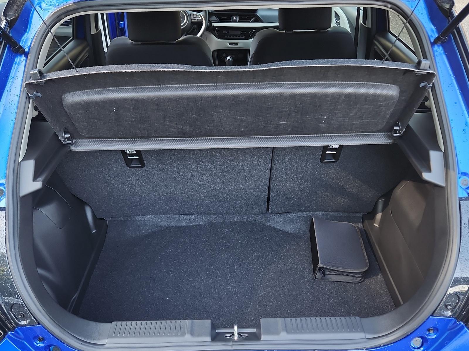 SUZUKI Swift 1.2 Sakura Hybrid 4x4-image-15
