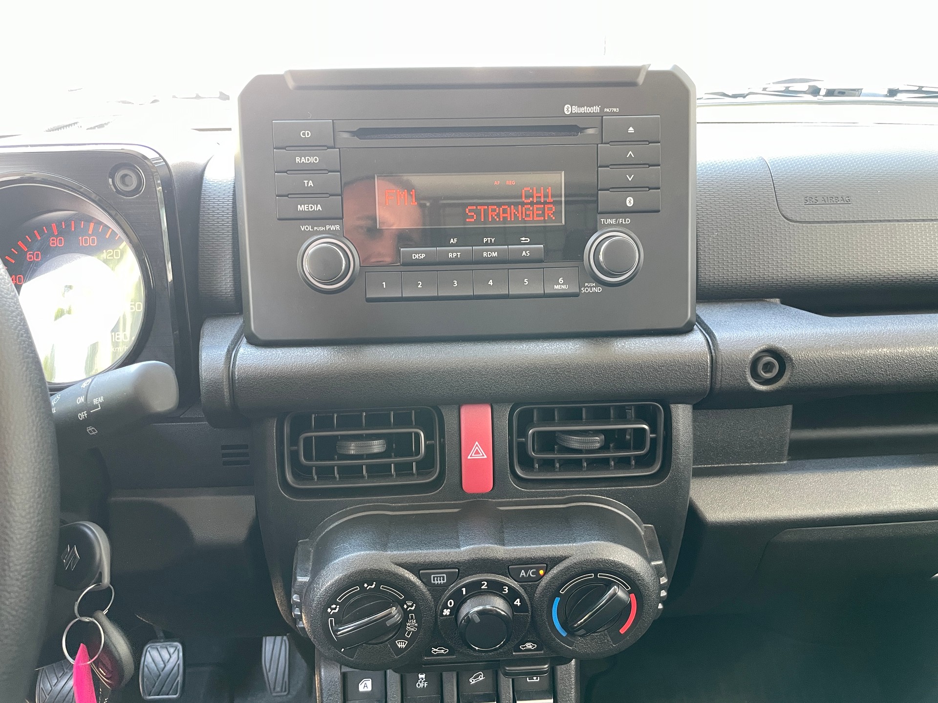SUZUKI Jimny 1.5 Compact+ 4x4 BRABUS EDITION-image-13