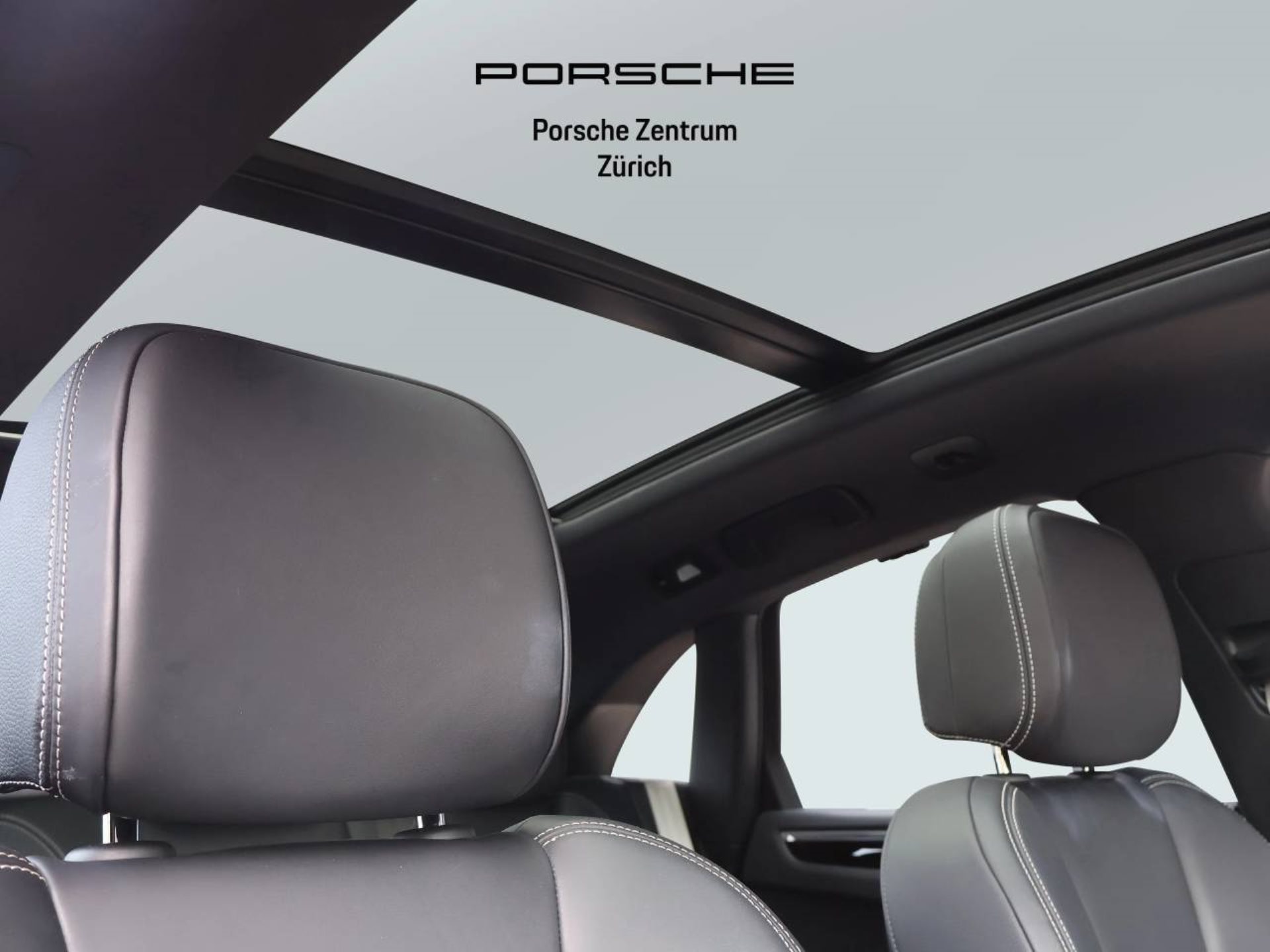 PORSCHE Macan-image-19
