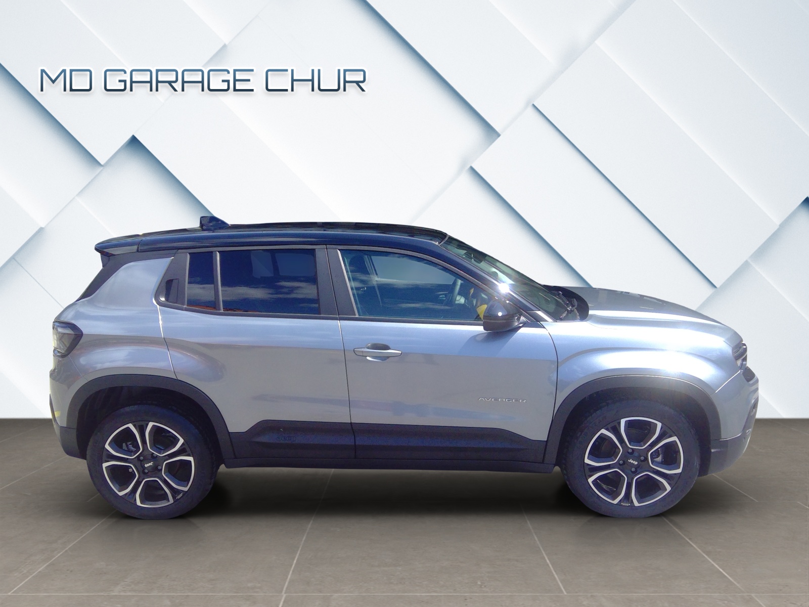 JEEP Avenger 54kWh Swiss Altitude Plus-image-8