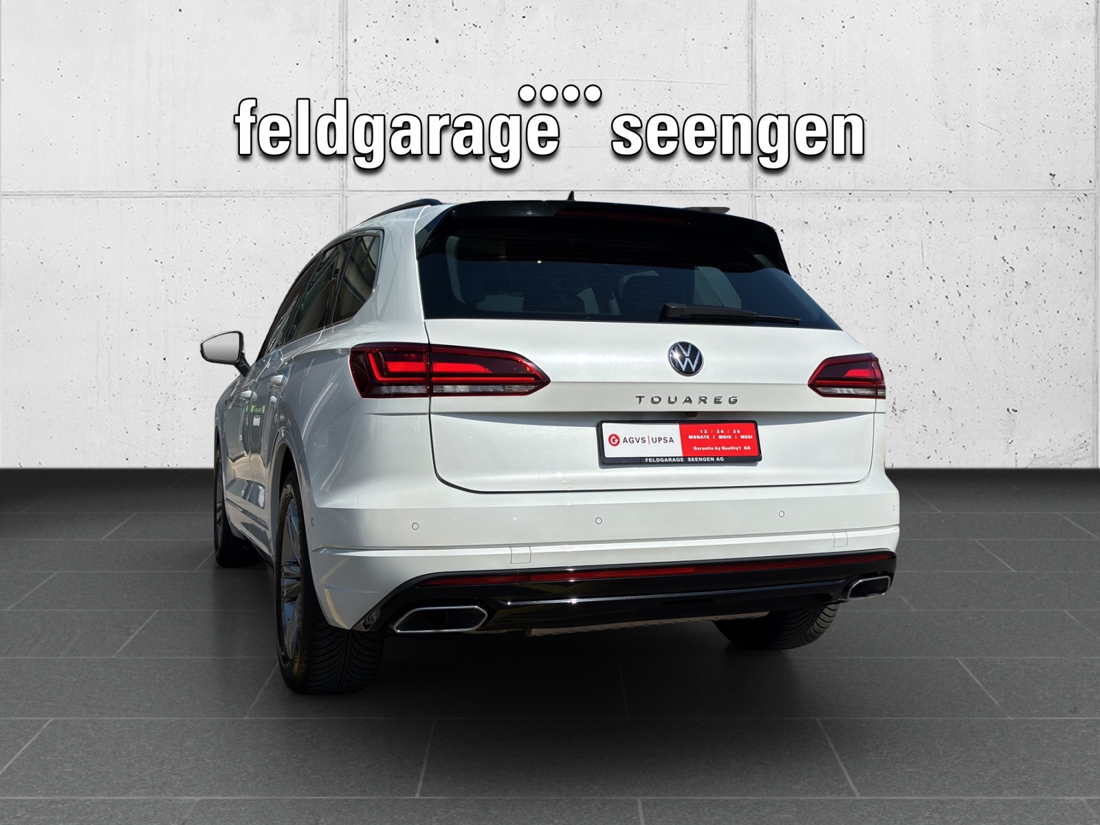 VW Touareg 3.0 TDI R Line Tiptronic mit fortl. Werksgarantie, AHK, Panorama-Ausstell-/Schiebedach, Standheizung & Winterräder-image-6