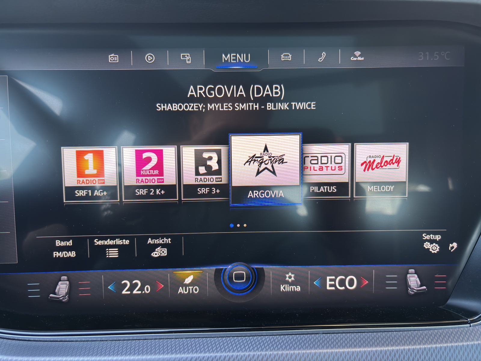 VW Touareg 3.0 TDI R Line Tiptronic mit fortl. Werksgarantie, AHK, Panorama-Ausstell-/Schiebedach, Standheizung & Winterräder-image-23