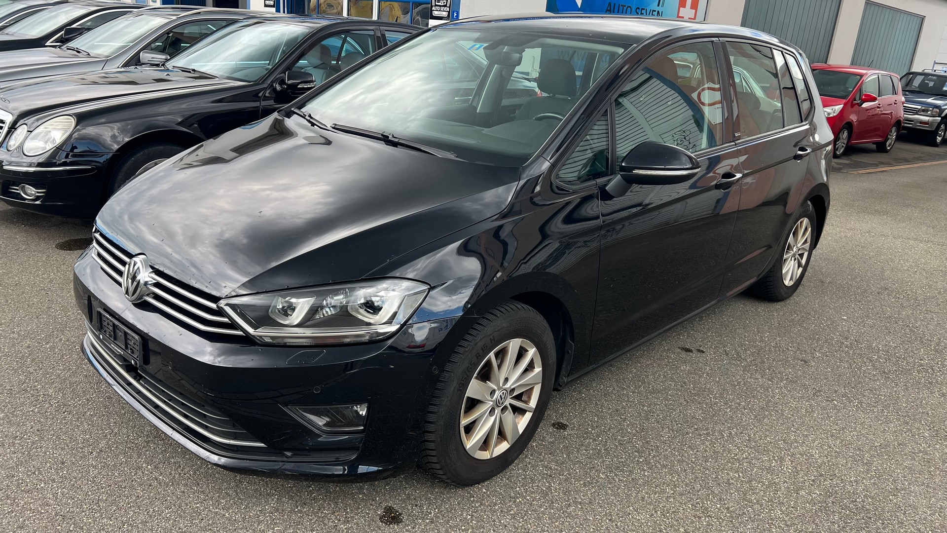 VW Golf Sportsvan 1.4 TSI Allstar-image-11