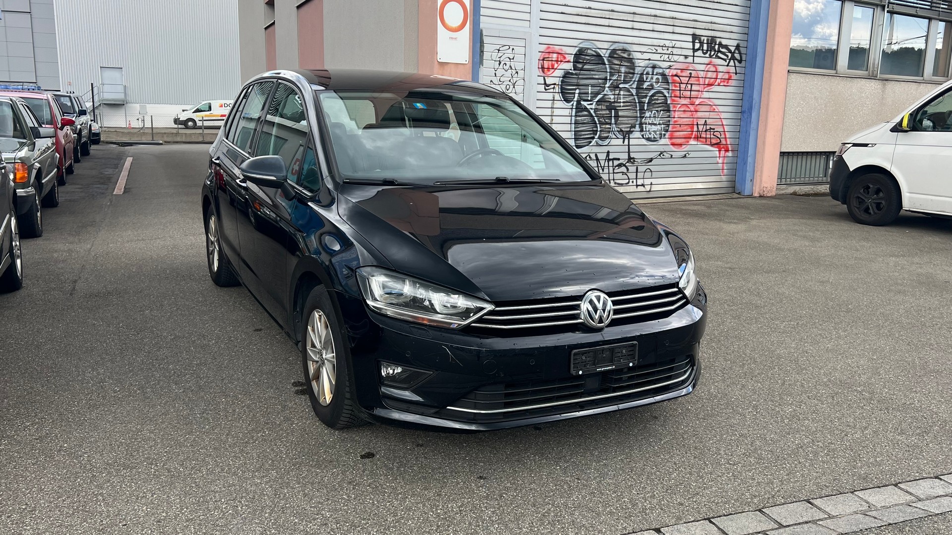 VW Golf Sportsvan 1.4 TSI Allstar-image-6
