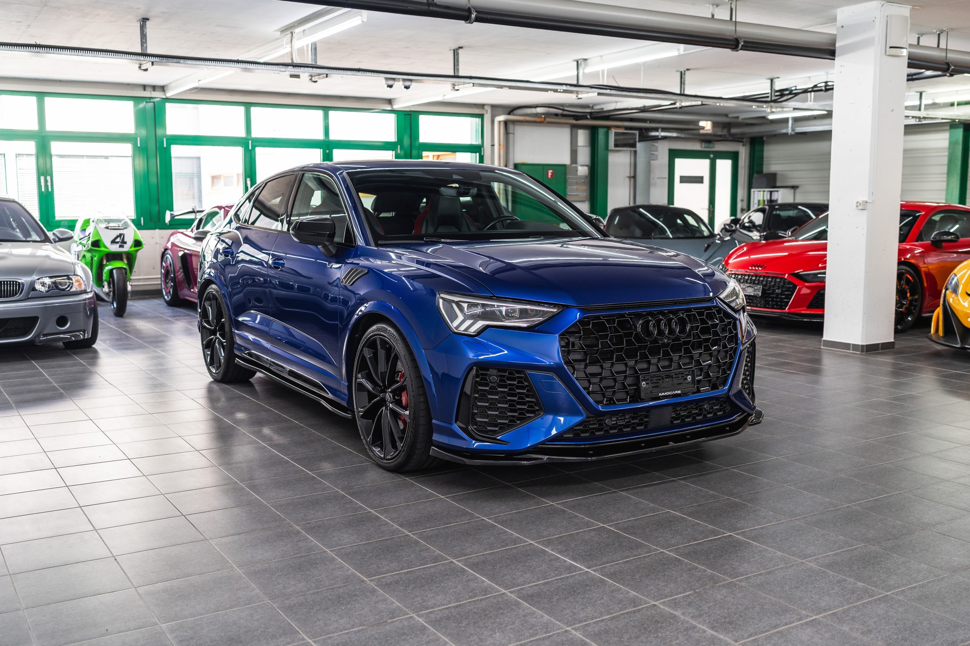 AUDI RS Q3 Sportback ABT quattro S tronic-image-2