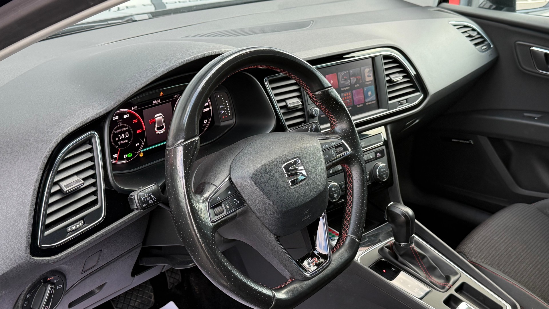 SEAT Leon 1.4 TSI ACT FR Line DSG-image-7