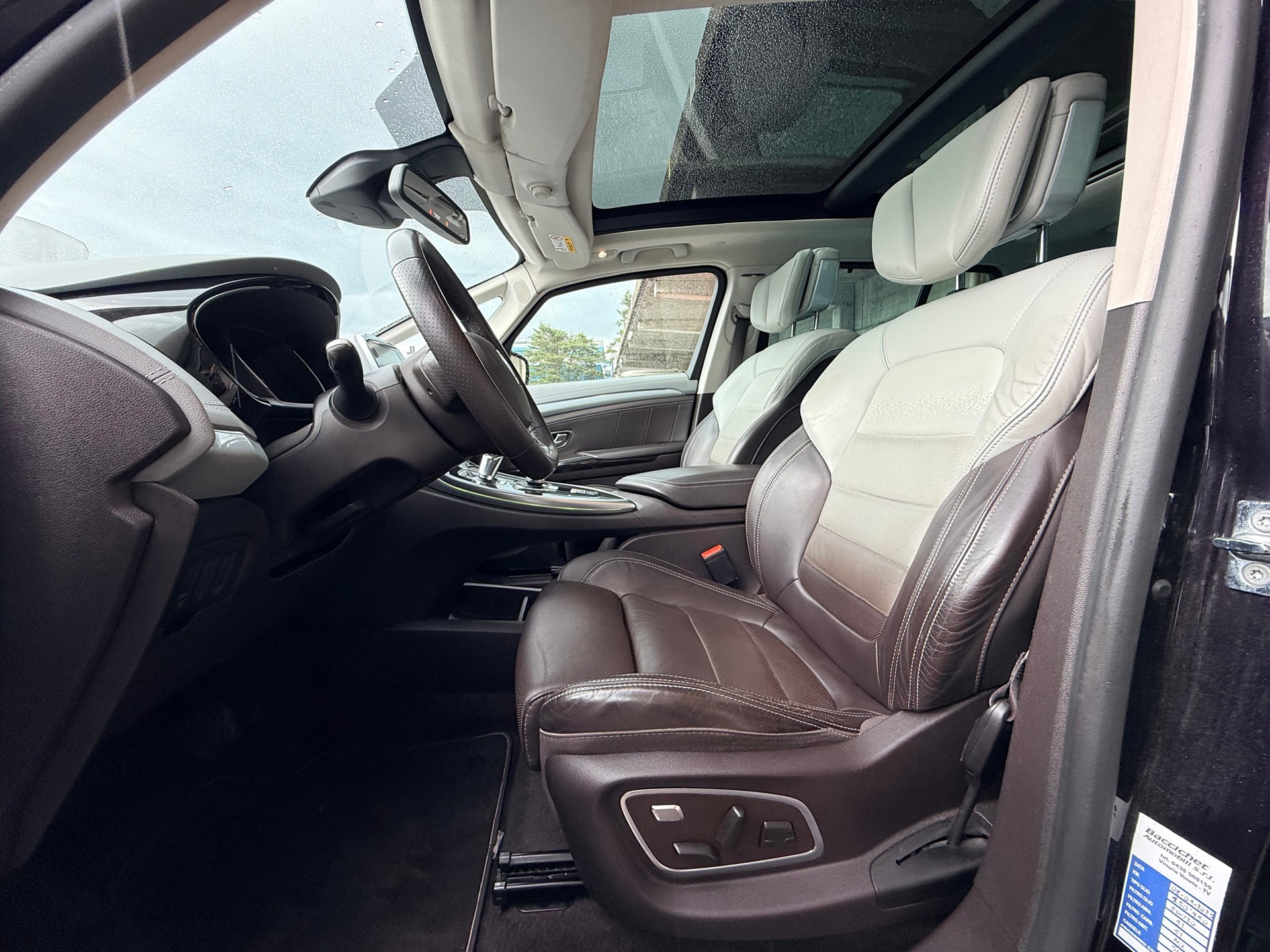 RENAULT Espace 1.6 dCi Initiale Paris EDC-image-13