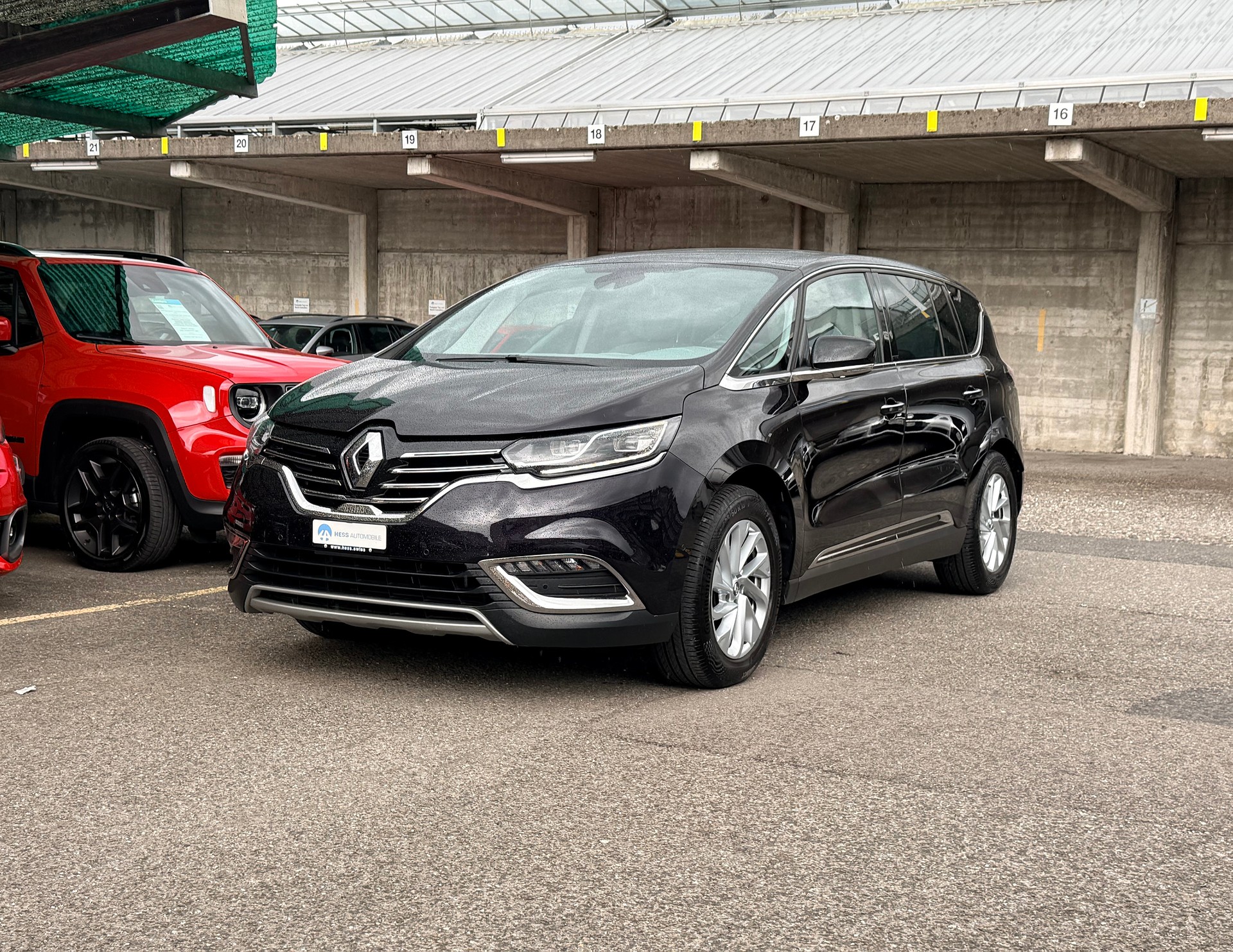 RENAULT Espace 1.6 dCi Initiale Paris EDC-image-8