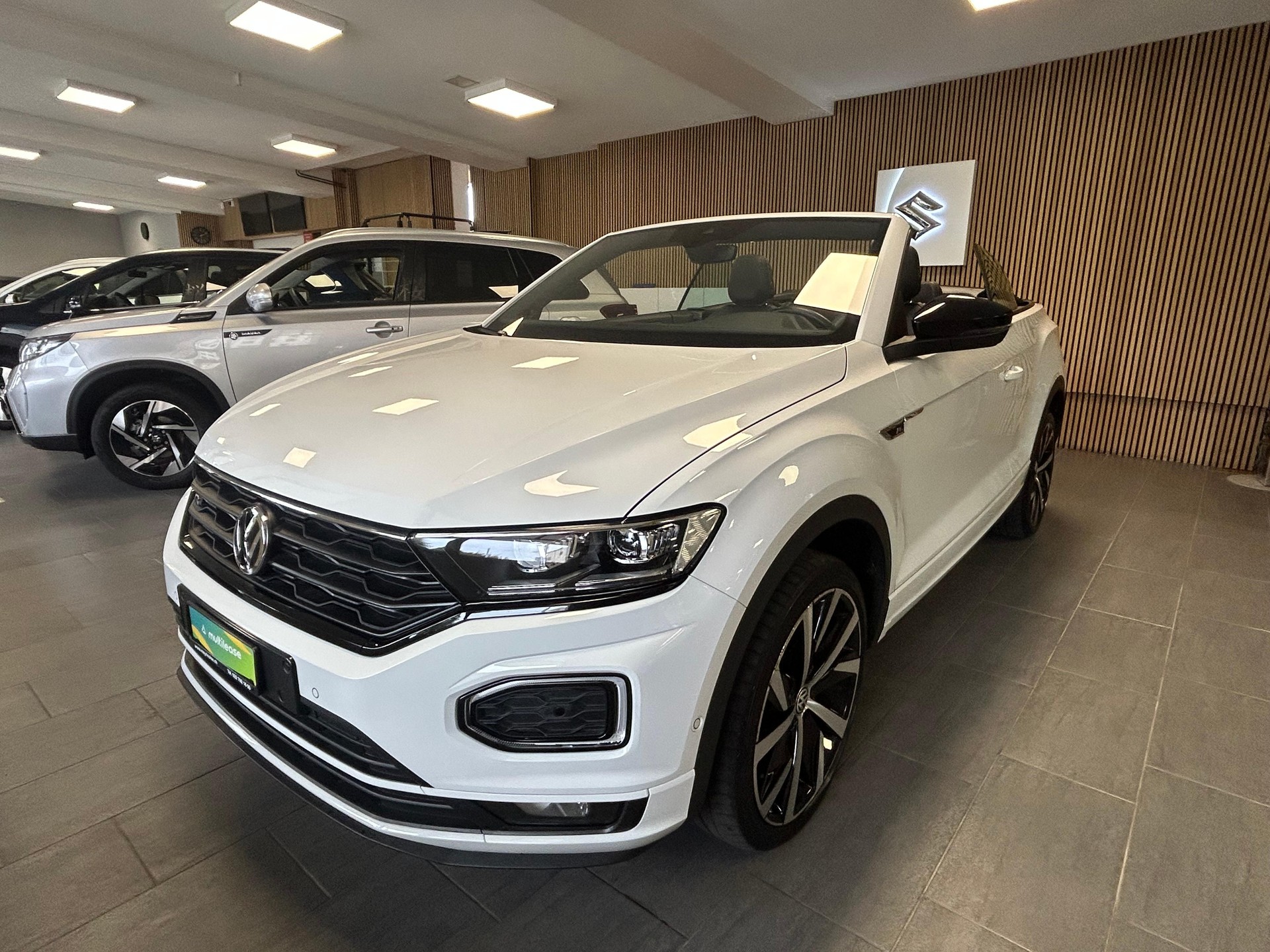VW T-Roc Cabriolet 1.5 TSI R-Line DSG-image-6