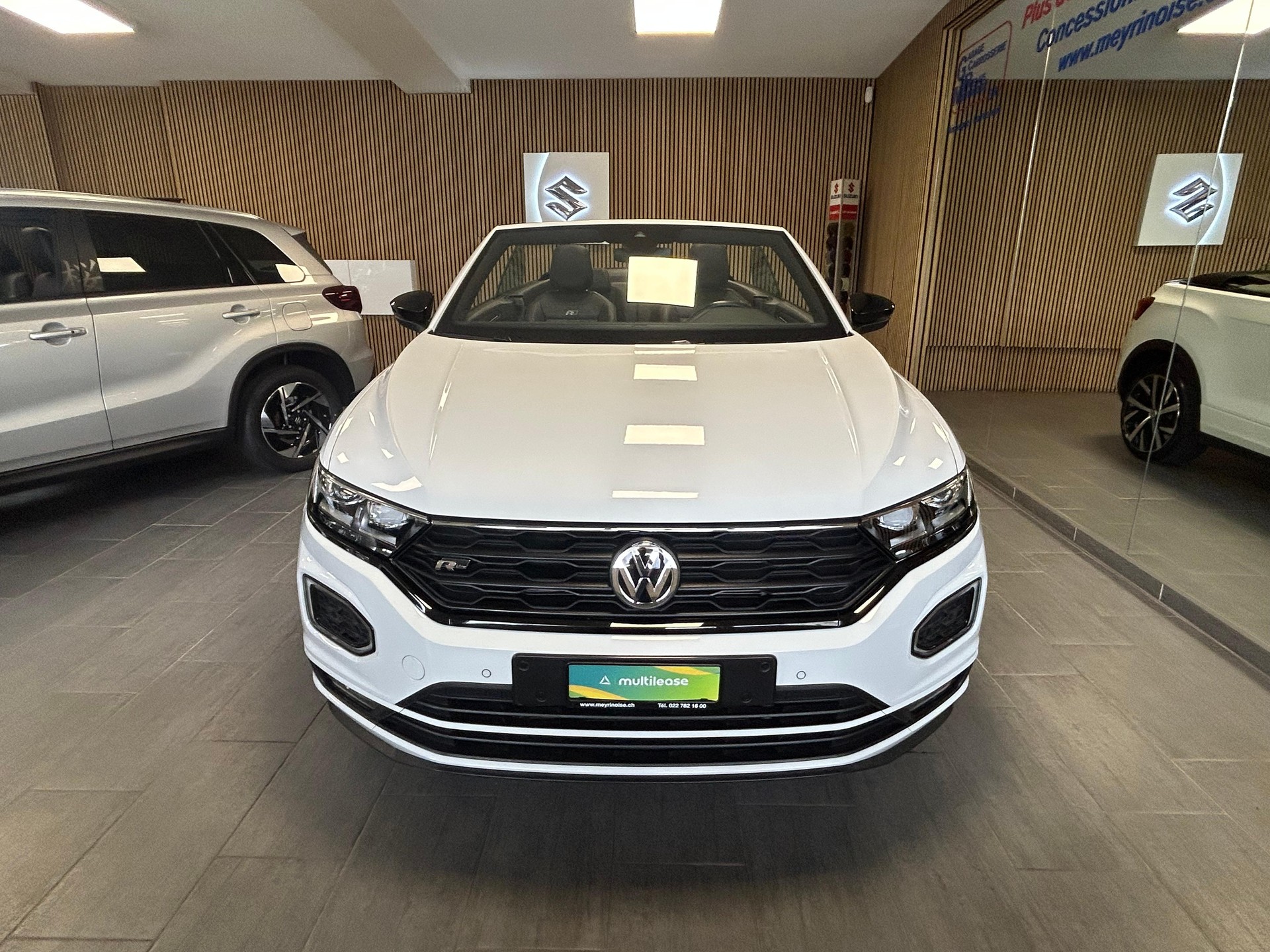 VW T-Roc Cabriolet 1.5 TSI R-Line DSG-image-4