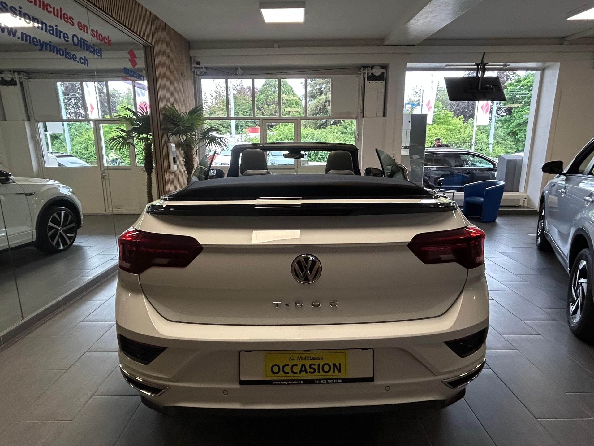 VW T-Roc Cabriolet 1.5 TSI R-Line DSG-image-10