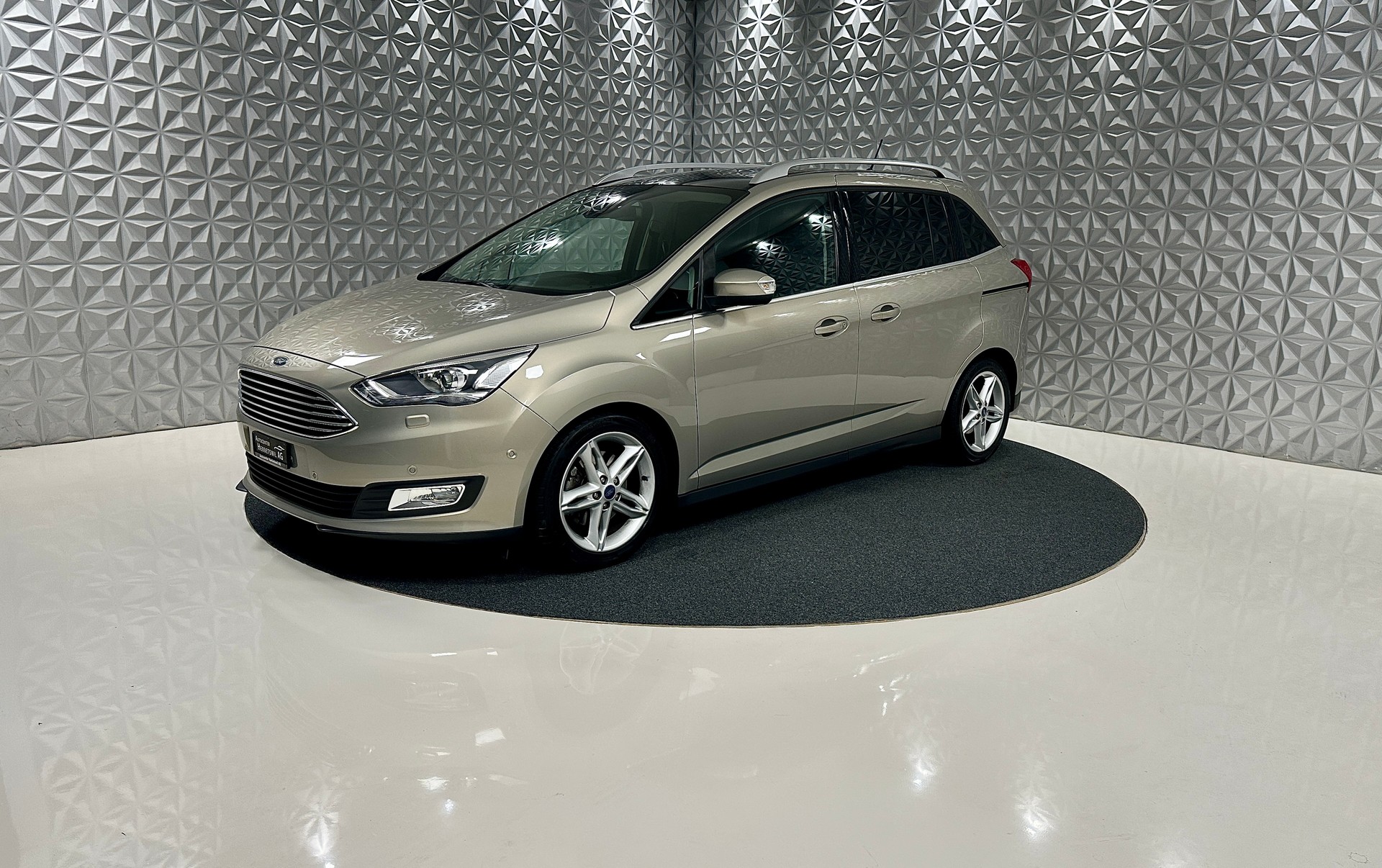 FORD GrC-Max 1.5 SCTi Titanium Automat **7-PLÄTZER**-image-0