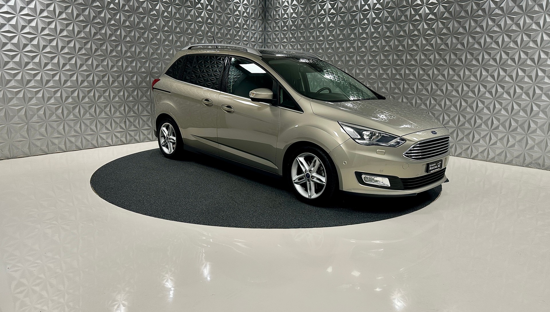 FORD GrC-Max 1.5 SCTi Titanium Automat **7-PLÄTZER**-image-2