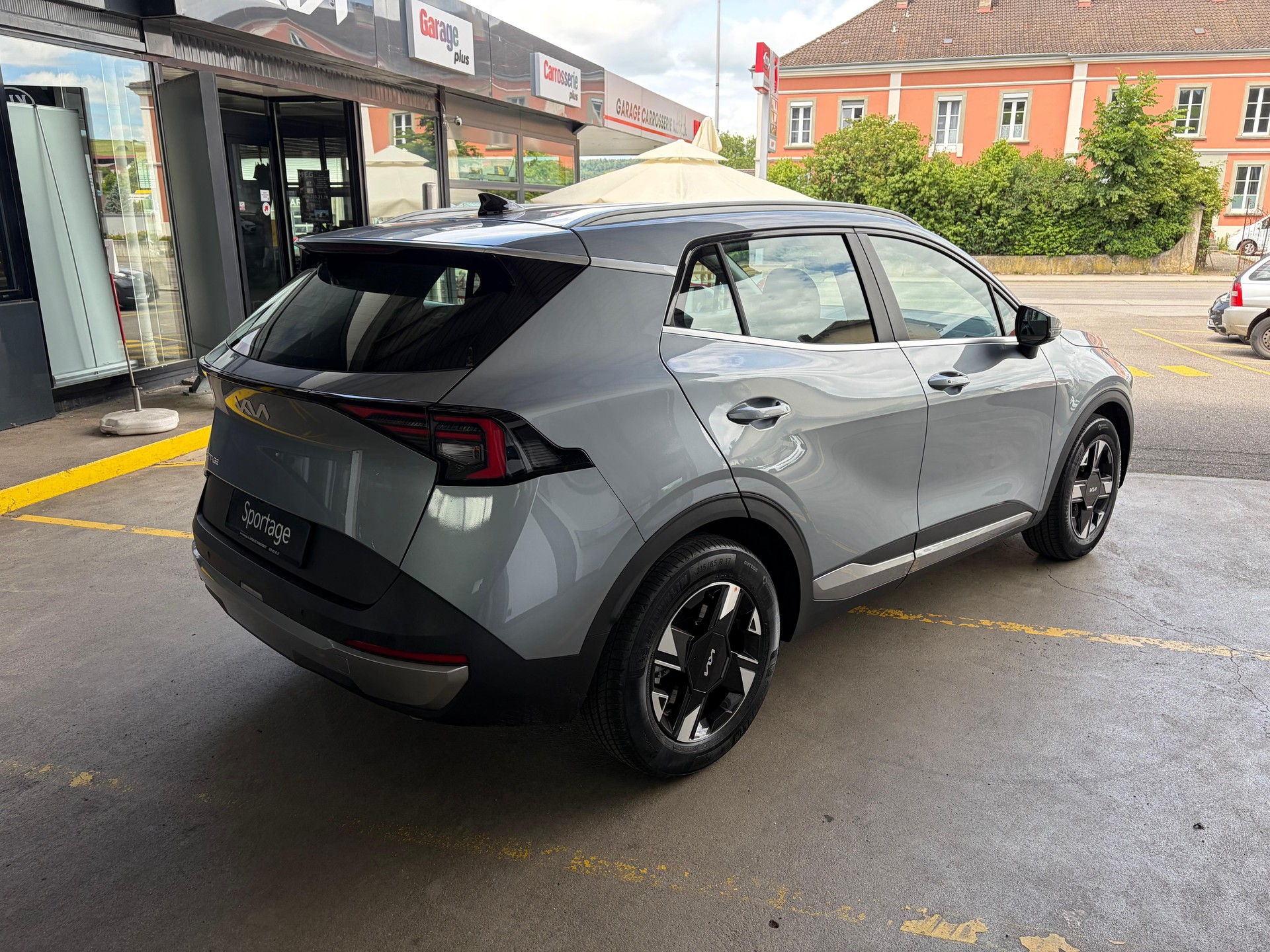 KIA Sportage 1.6 T 4x4-image-2