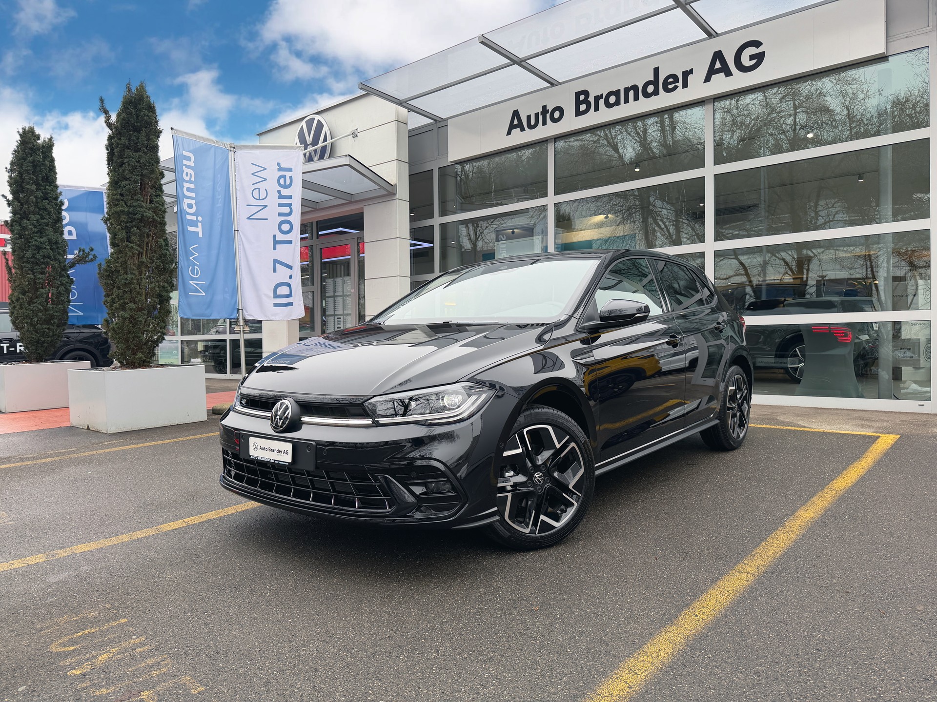 VW Polo 1.0 TSI R-Line DSG-image-0