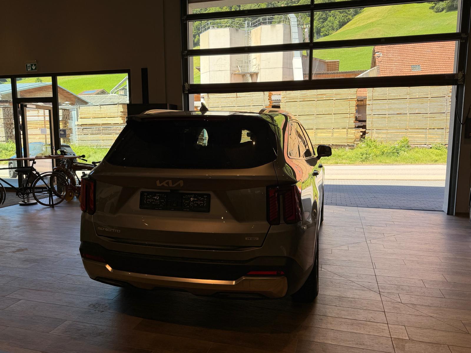 KIA Sorento 1.6 T-GDi PHEV 7P Style Vollausstattung CH-image-2
