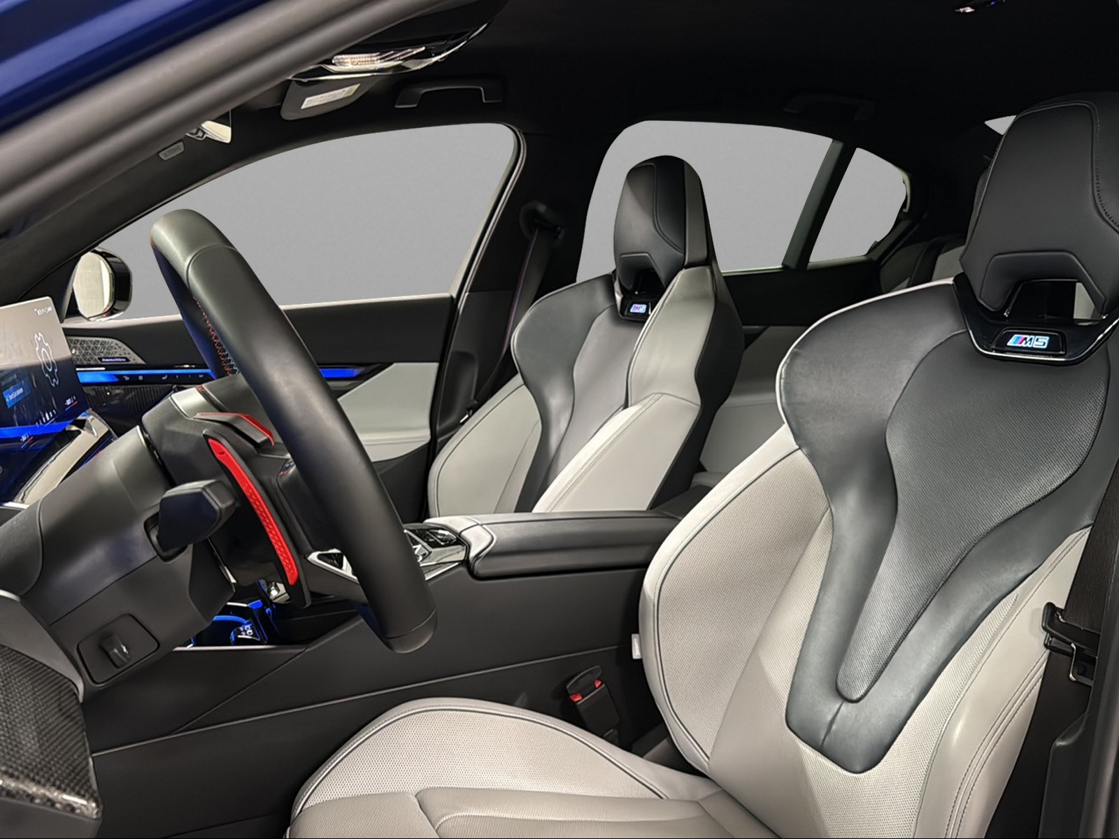 BMW M5 xDrive-image-15