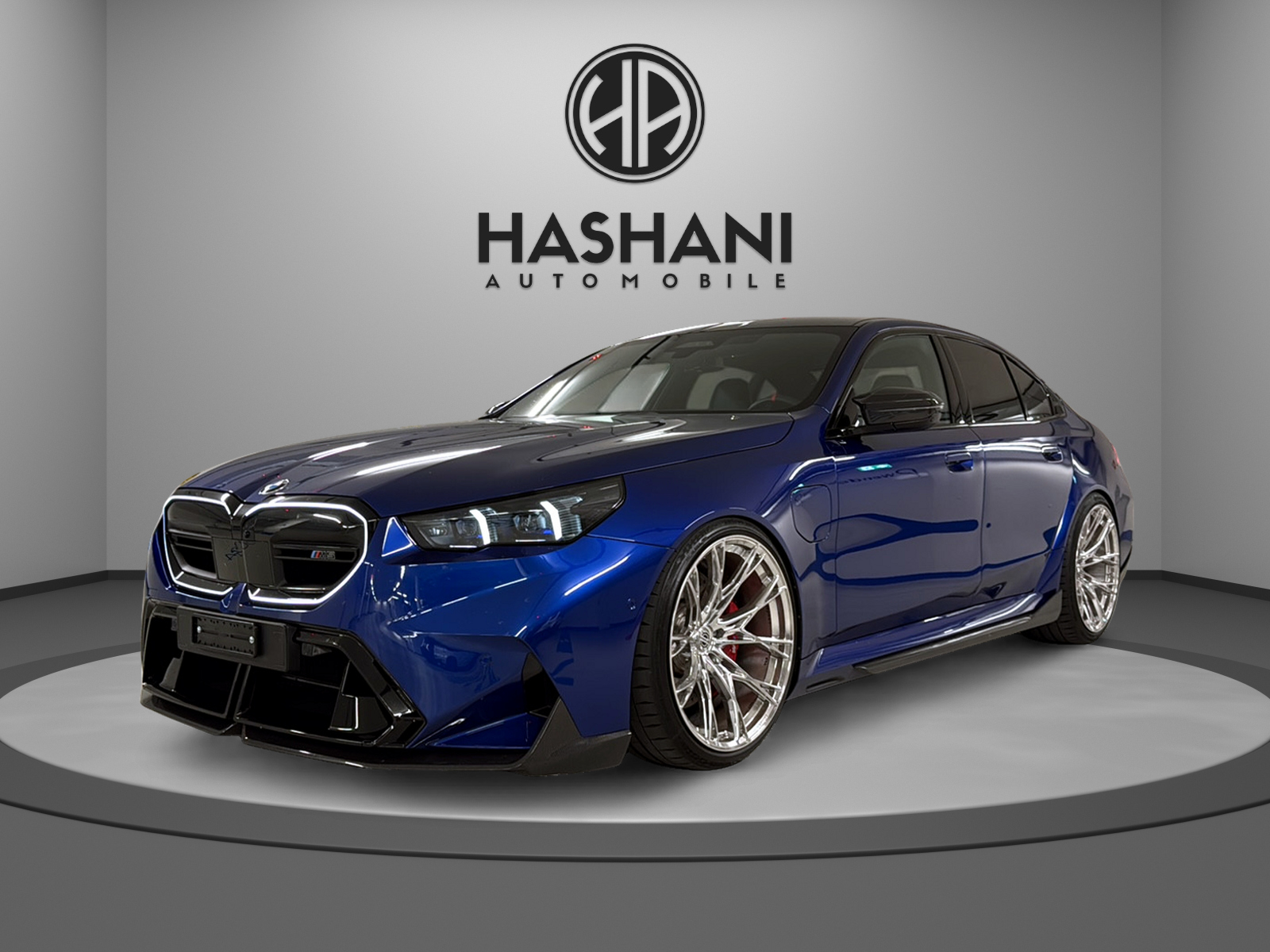 BMW M5 xDrive-image-0
