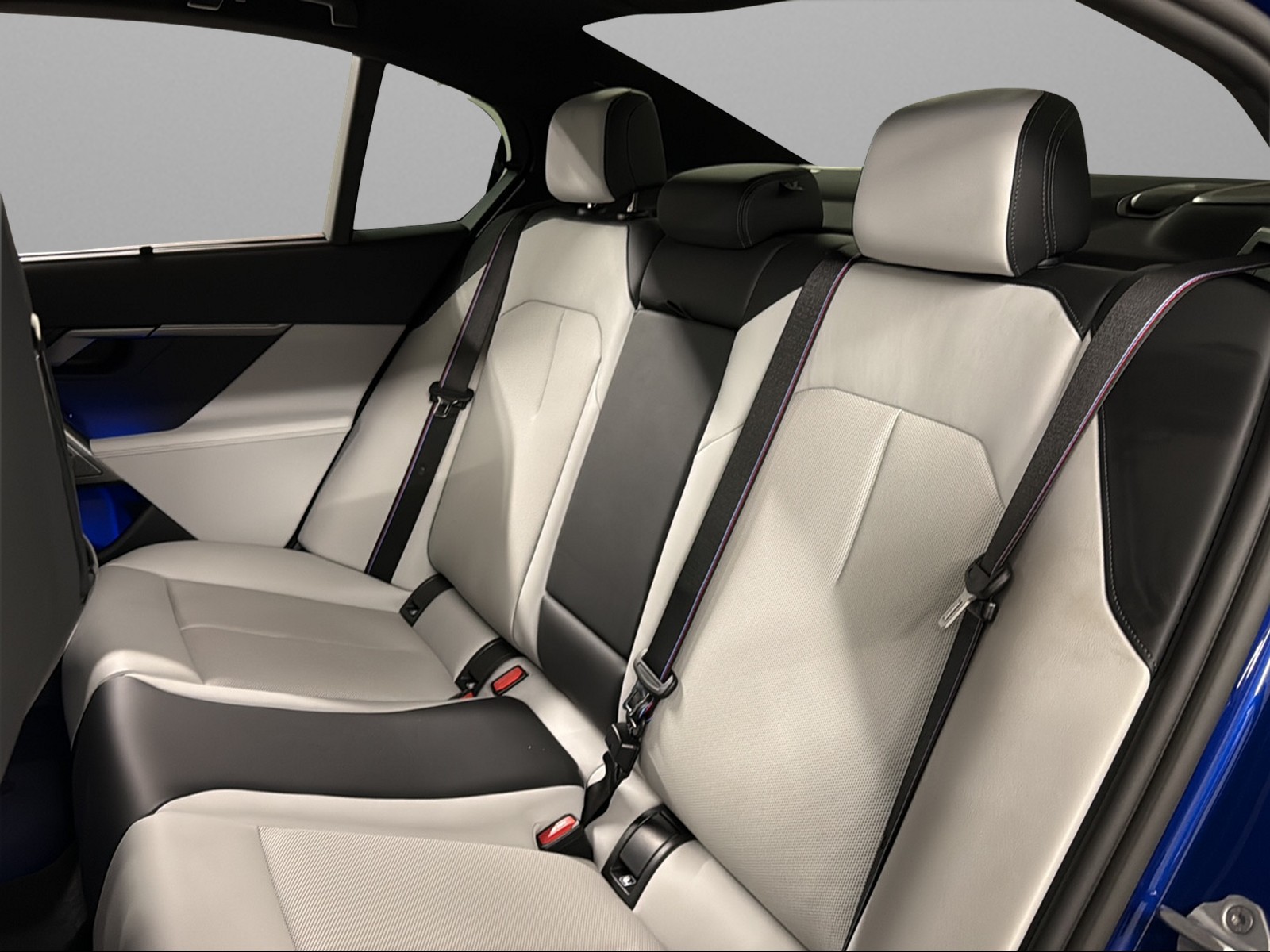 BMW M5 xDrive-image-23