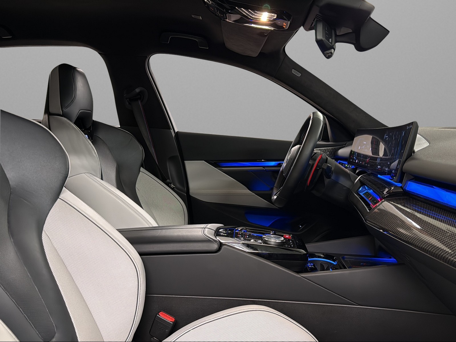 BMW M5 xDrive-image-21