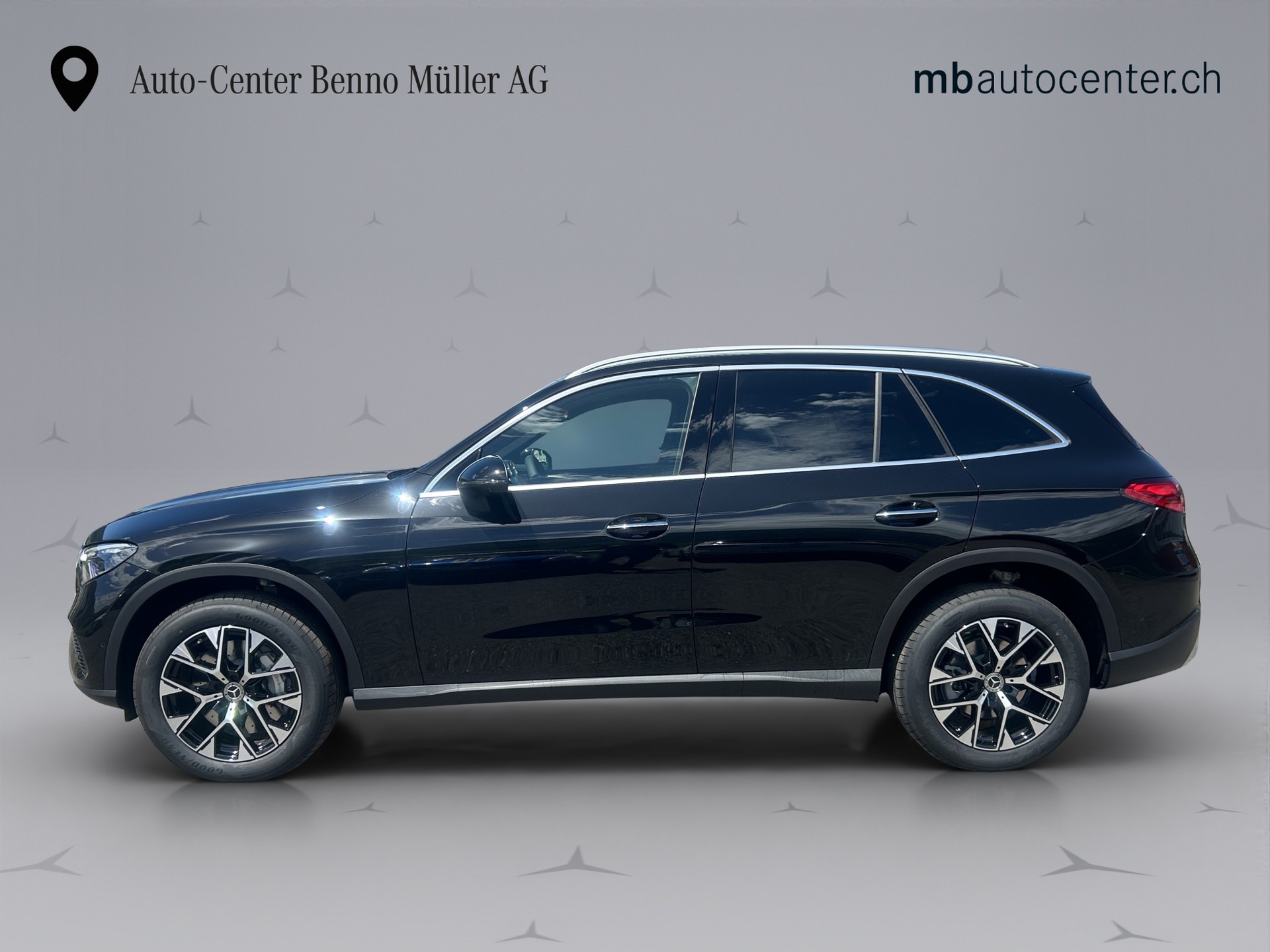 MERCEDES-BENZ GLC 200 Avantgarde 4matic-image-2