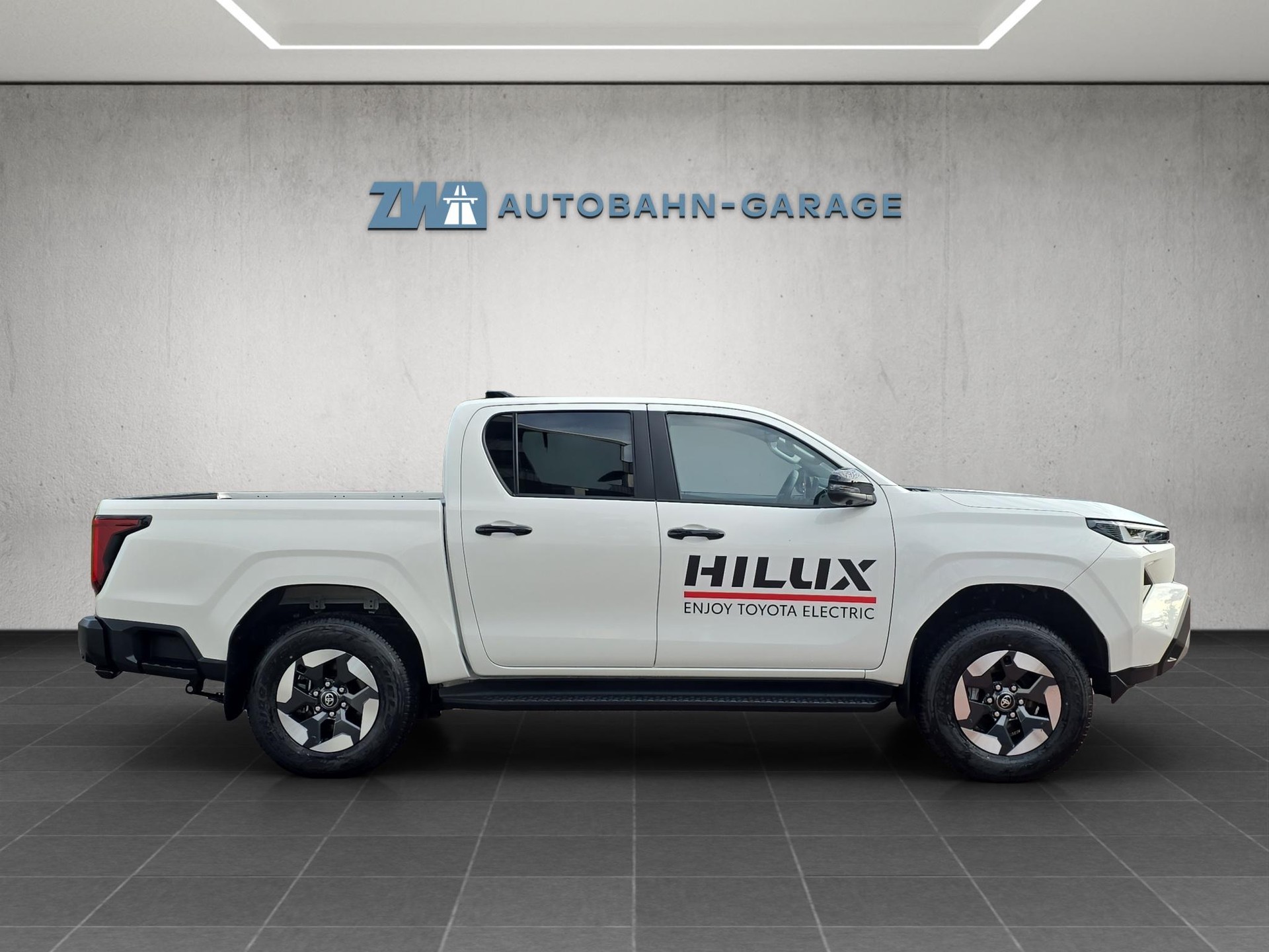 TOYOTA Hilux Double Cab.-Pick-up 59KWh Style-image-5