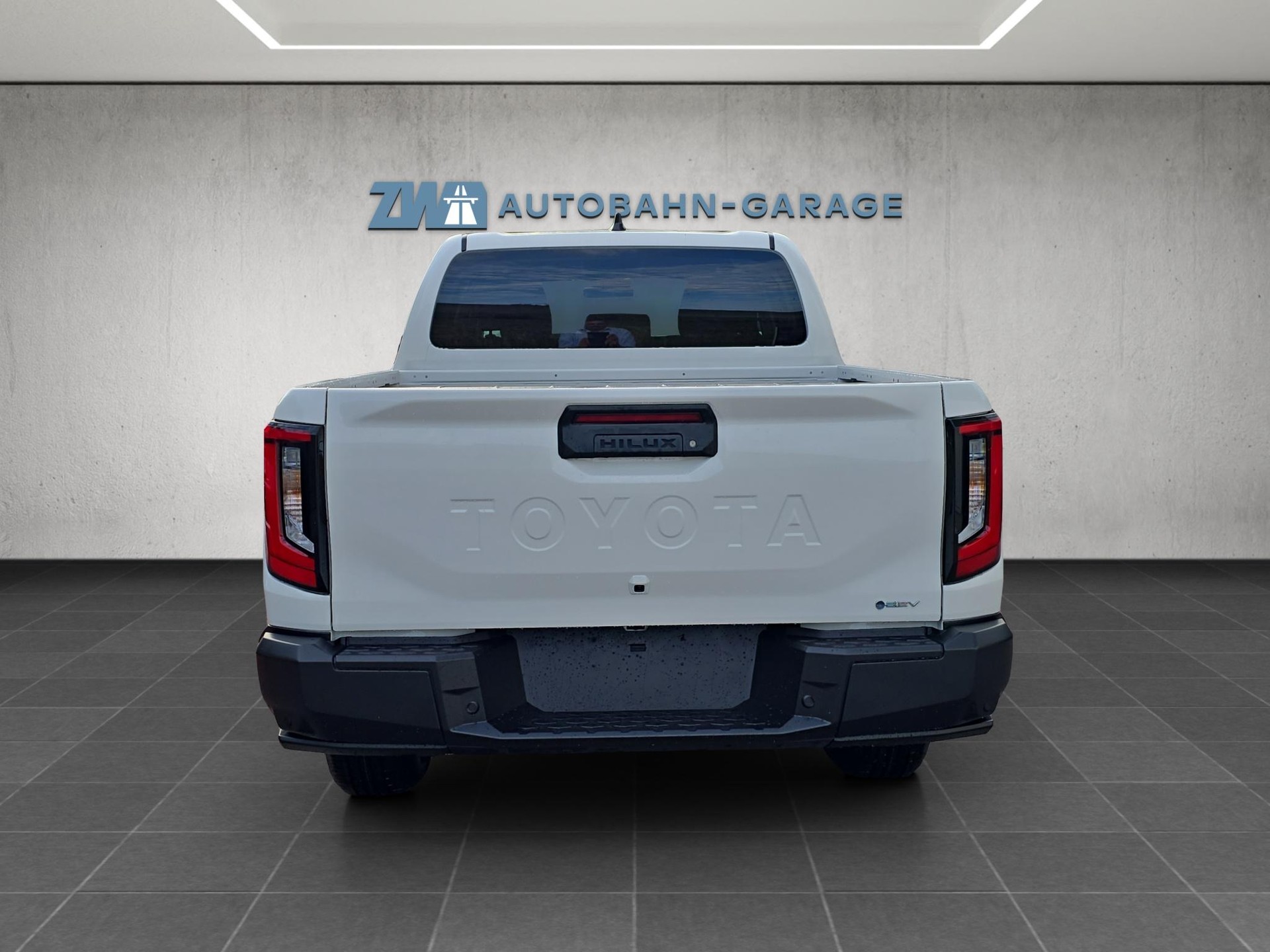 TOYOTA Hilux Double Cab.-Pick-up 59KWh Style-image-3