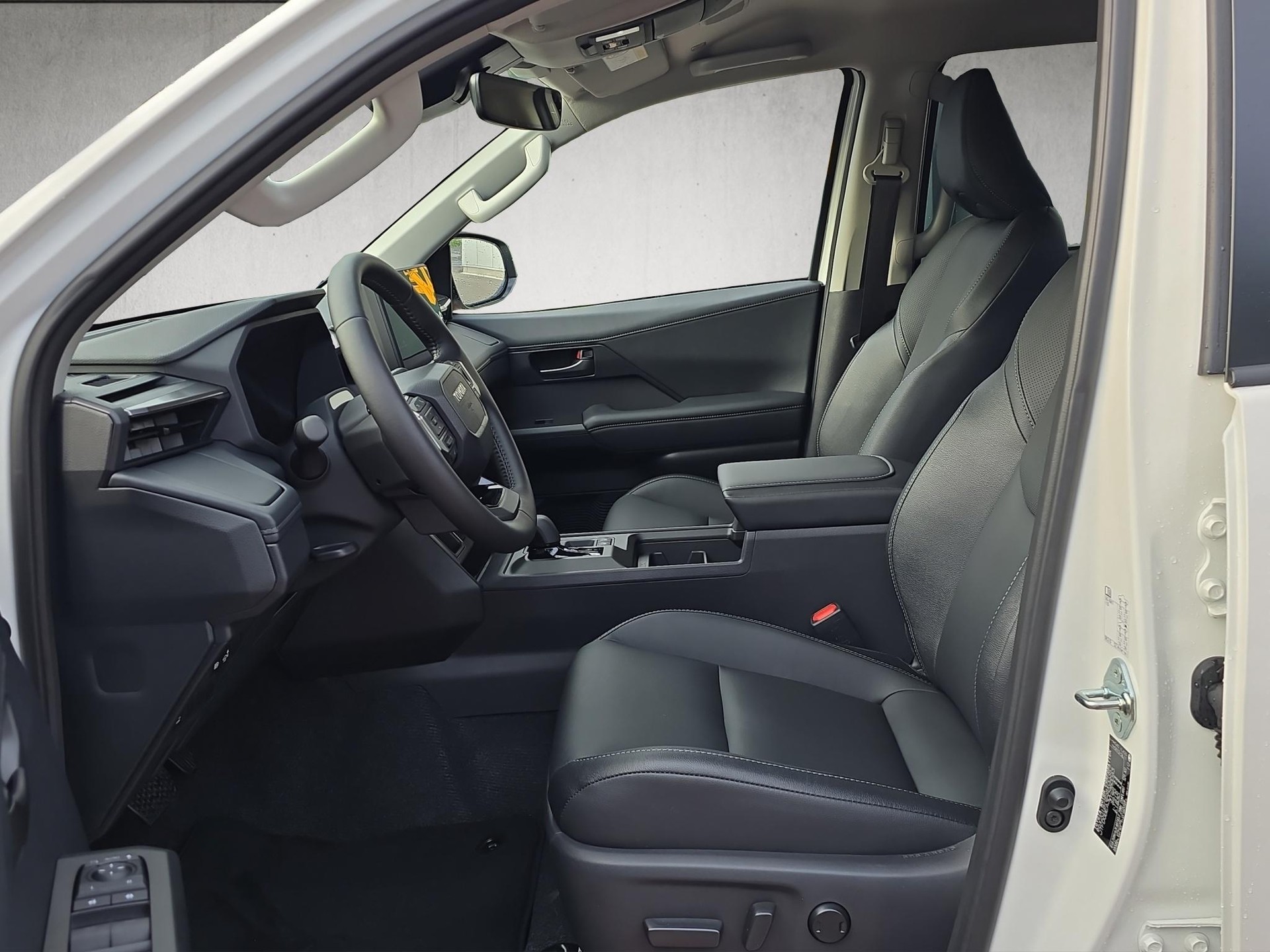 TOYOTA Hilux Double Cab.-Pick-up 59KWh Style-image-8