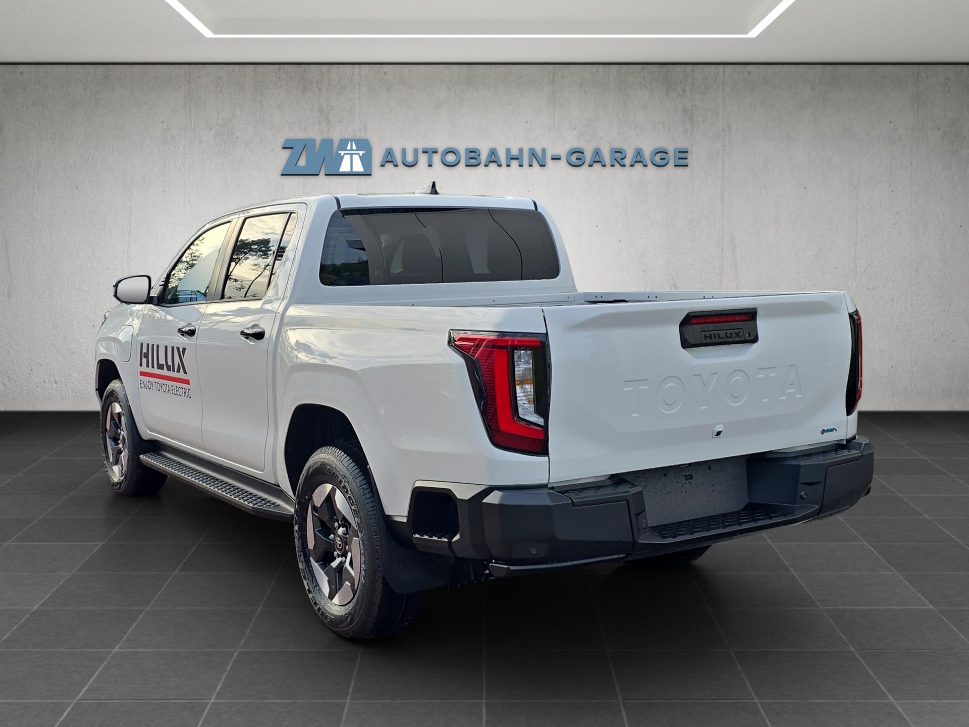 TOYOTA Hilux Double Cab.-Pick-up 59KWh Style-image-2