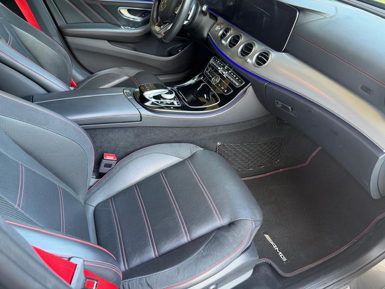MERCEDES-BENZ E 43 AMG 4Matic 9G-Tronic-image-8