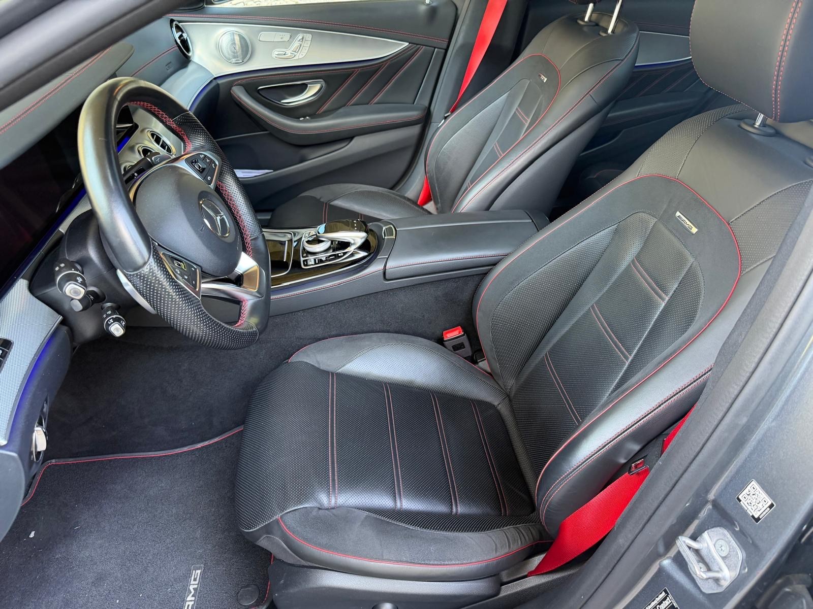 MERCEDES-BENZ E 43 AMG 4Matic 9G-Tronic-image-7