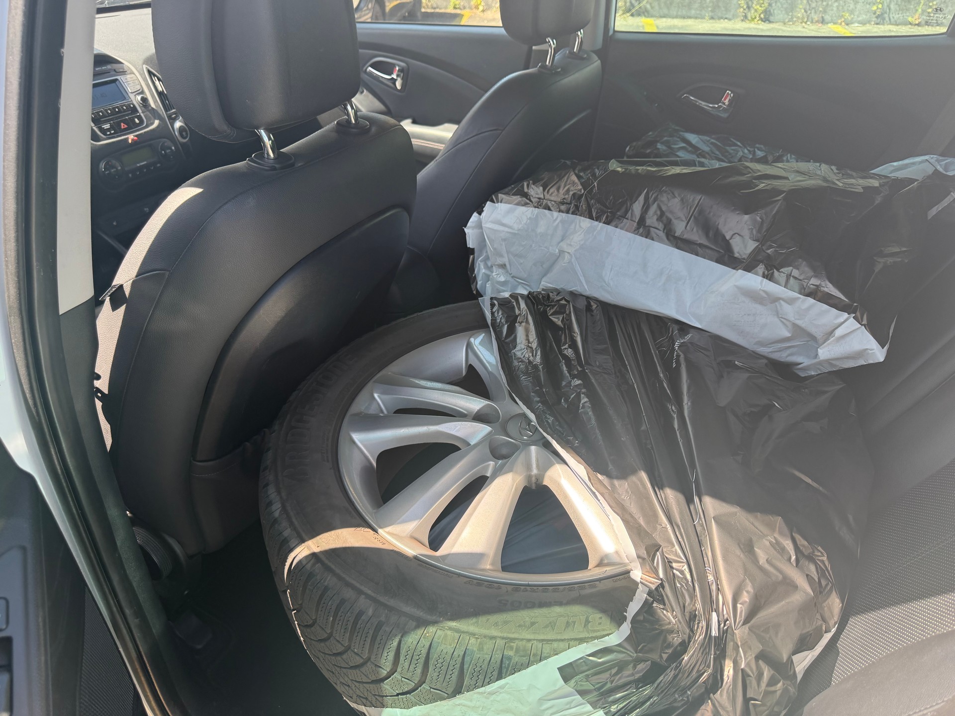 HYUNDAI HYUNDAI iX35-image-8