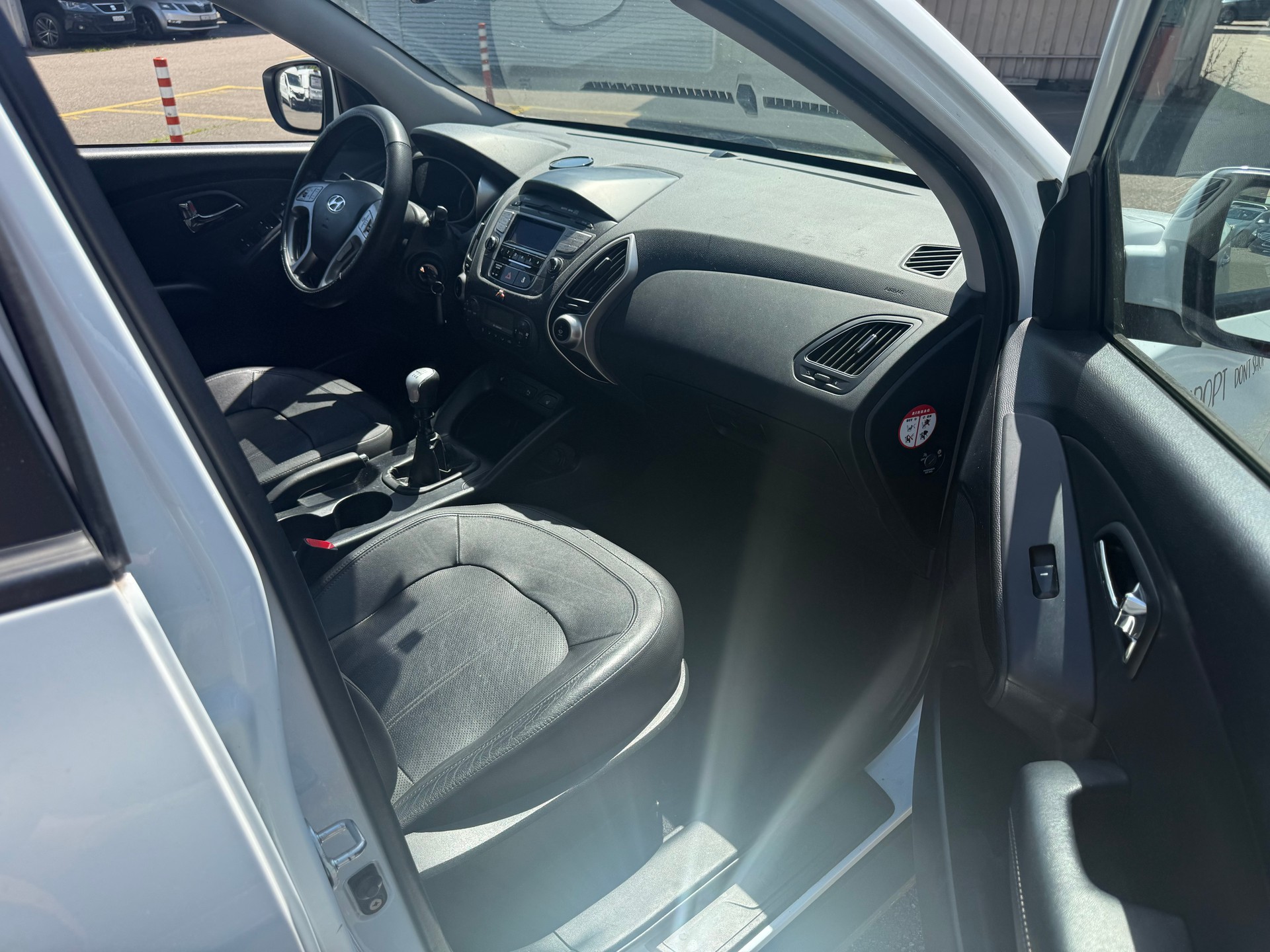 HYUNDAI HYUNDAI iX35-image-9