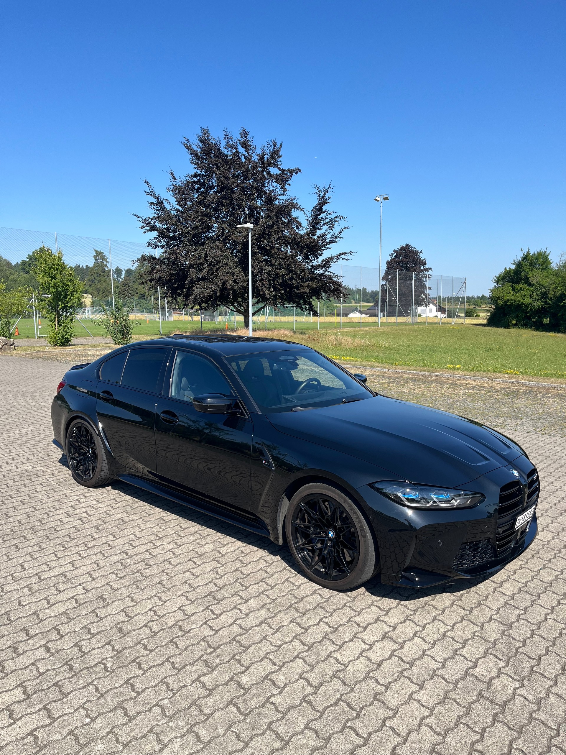 BMW M3 Competition xDrive Werksgarantie bis 11.2027 Gratis Service 10 Jahre oder 100000Km All Black-image-6