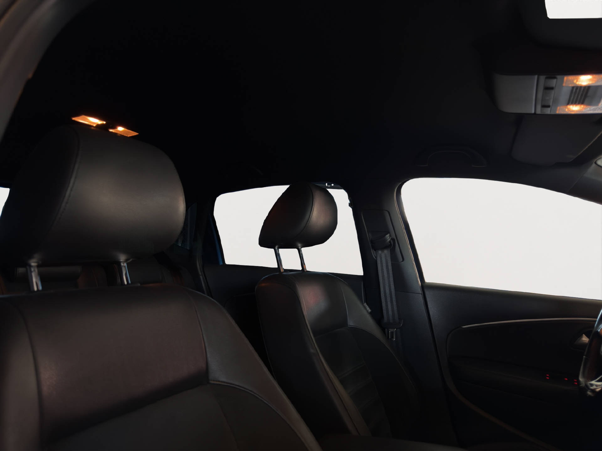 VW Polo 1.8 TSI GTI DSG-image-16