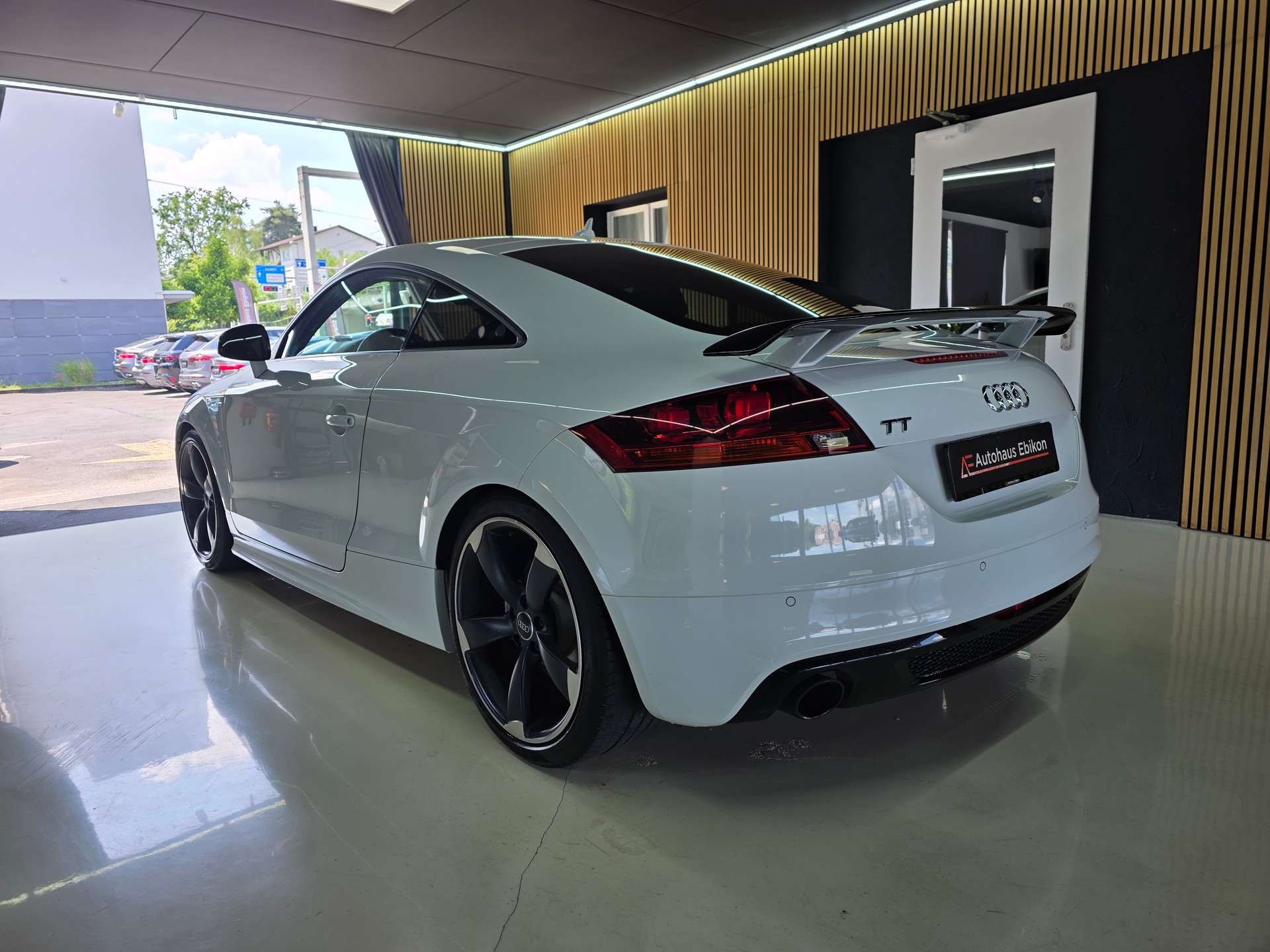 AUDI TT Coupé 2.0 TFSI S-tronic-image-4