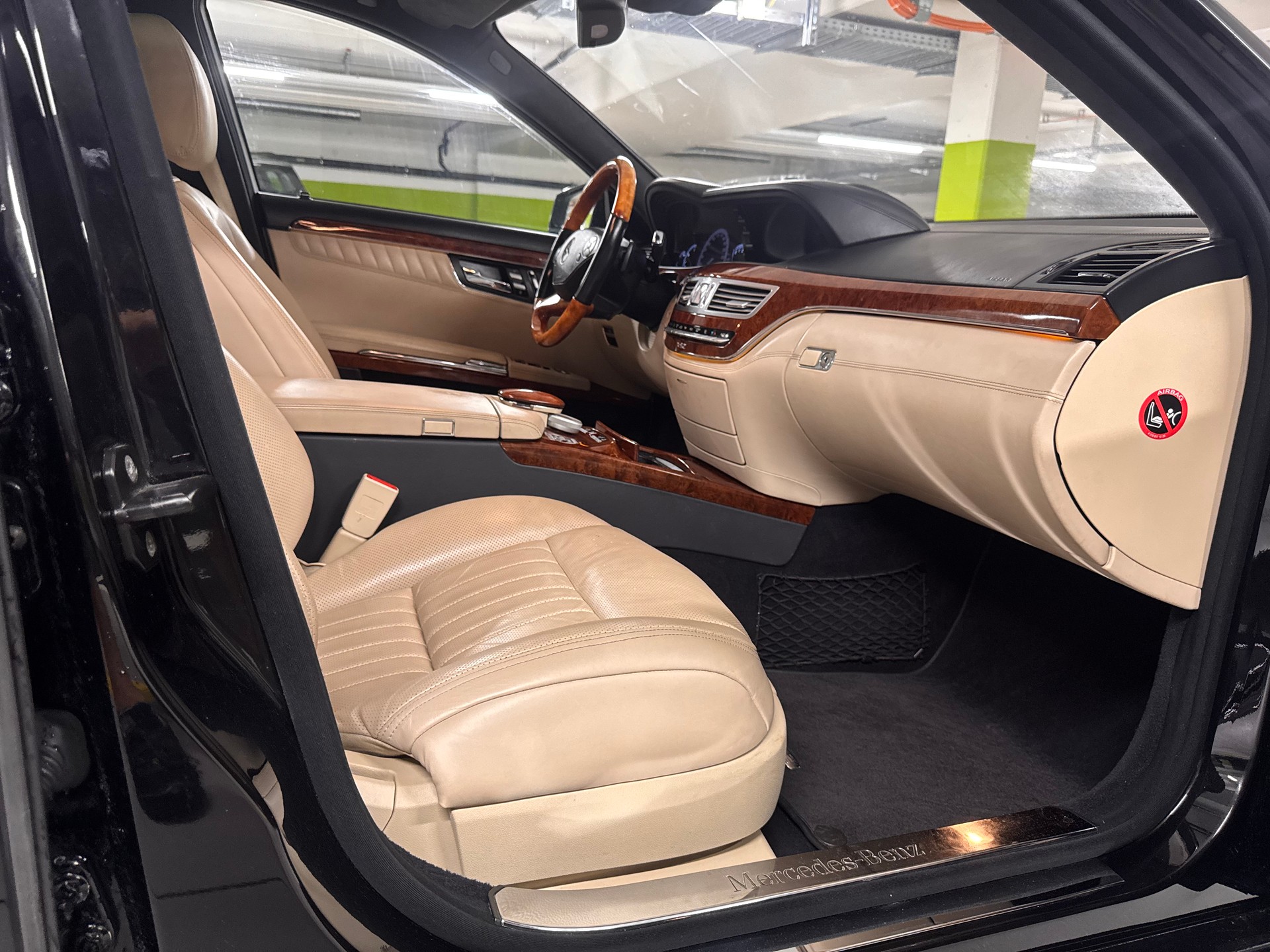 MERCEDES-BENZ S 600 L Automatic-image-13