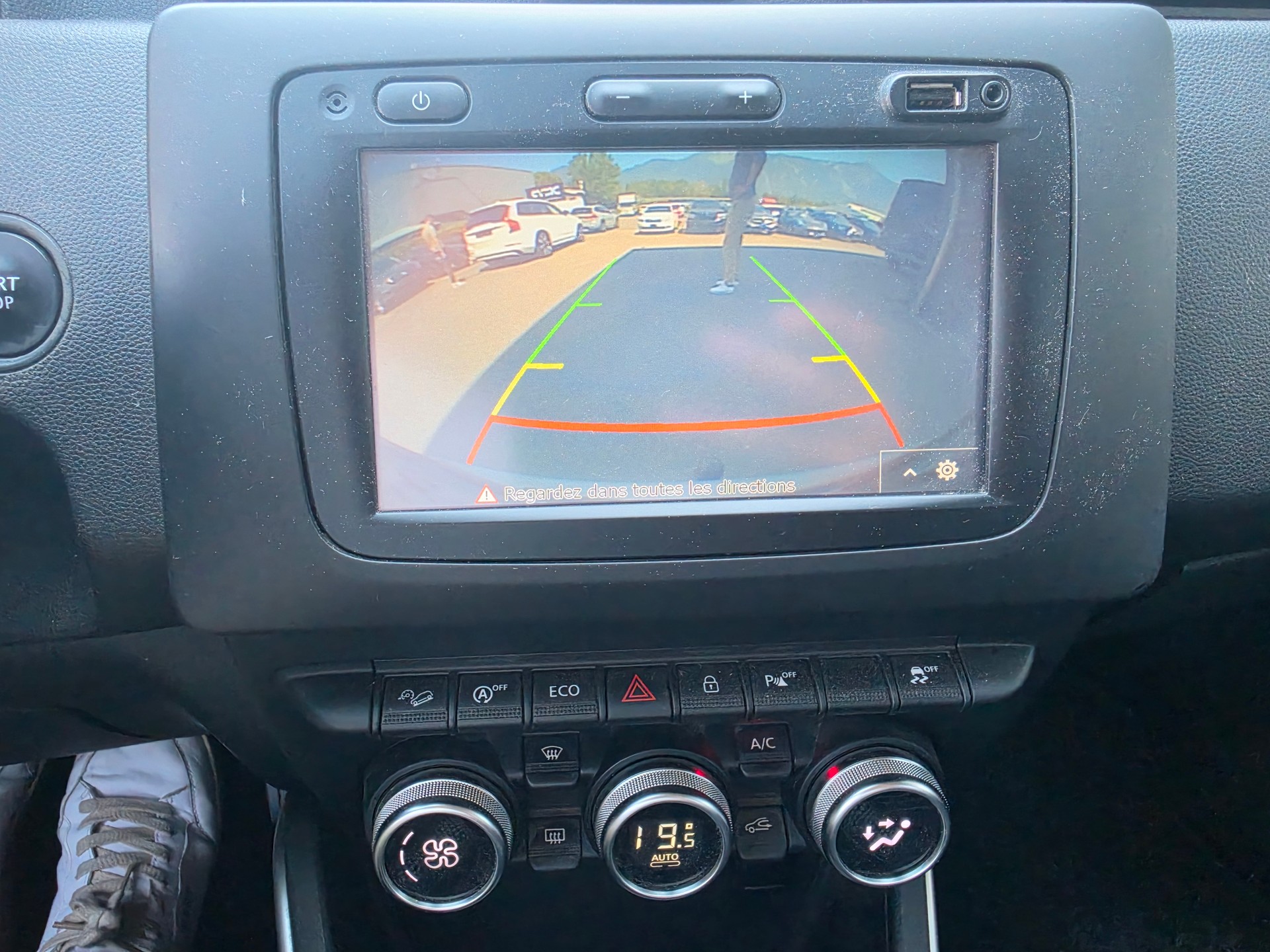 DACIA Duster dCi 110 Prestige 4x4-image-10