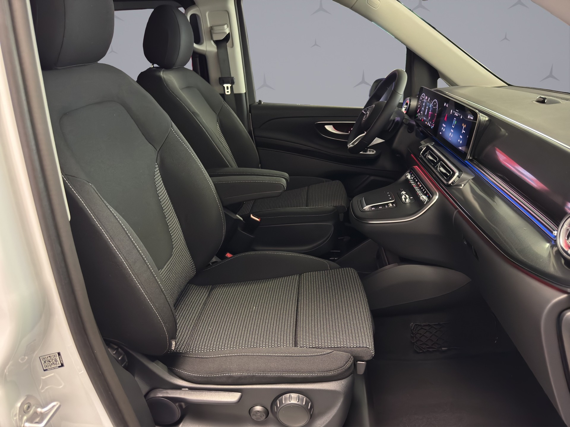 MERCEDES-BENZ V 250 d Style lang Van Trend ll 4MATIC-image-15