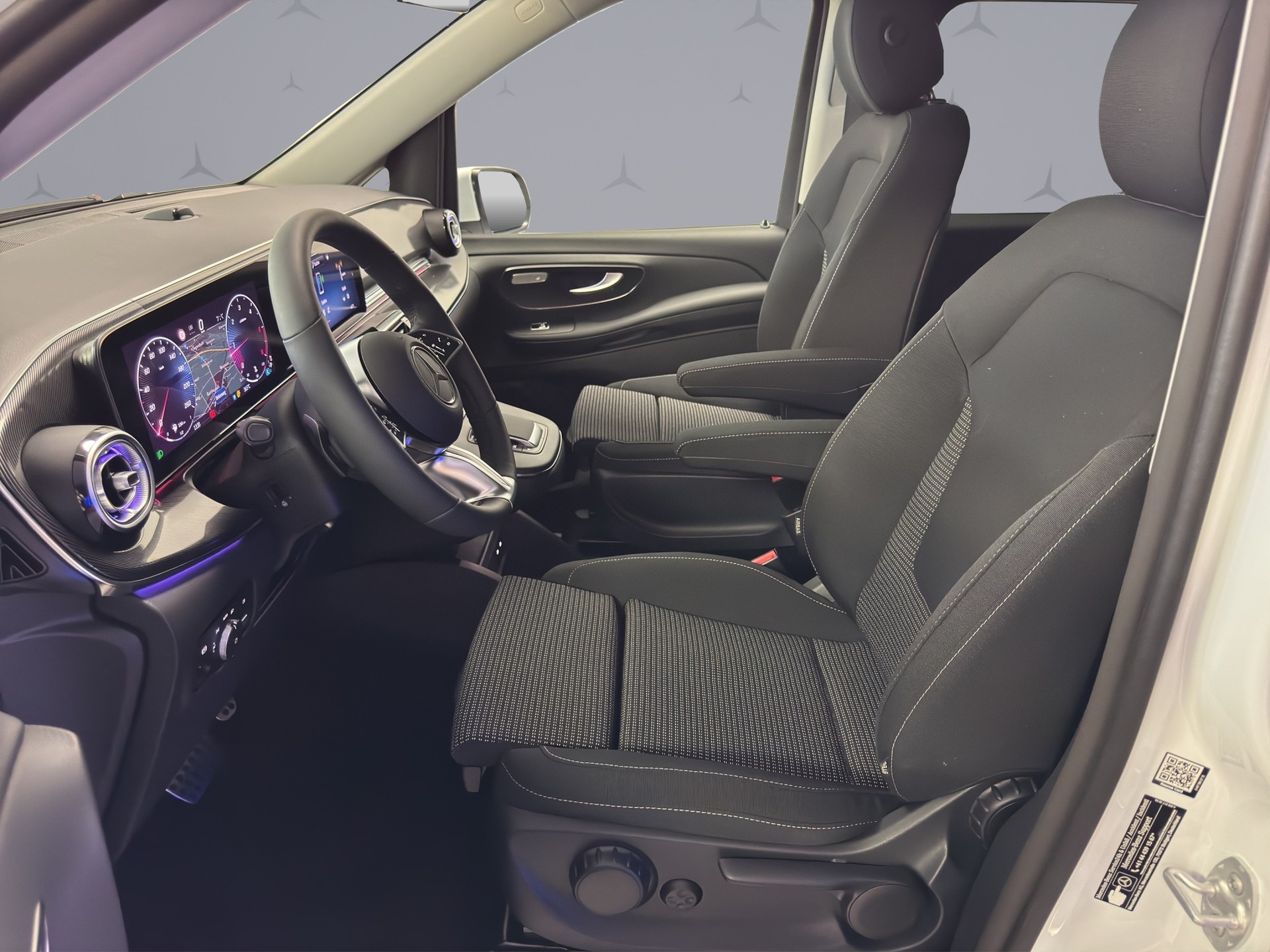 MERCEDES-BENZ V 250 d Style lang Van Trend ll-image-8