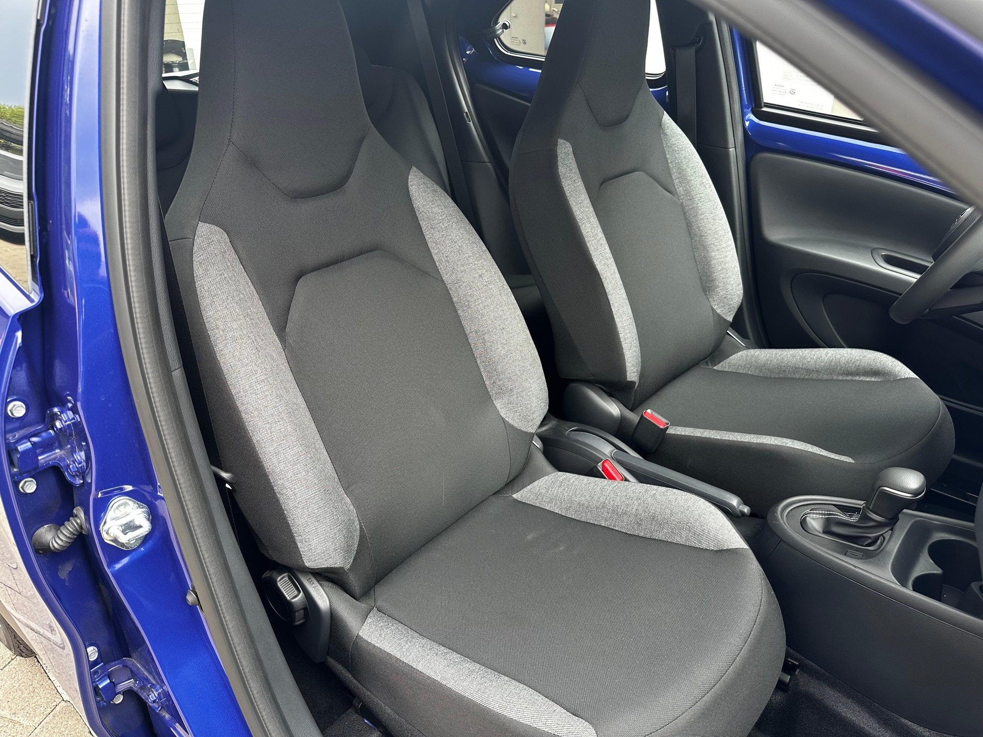 TOYOTA Aygo X 1.0 VVT-i Comfort-image-14