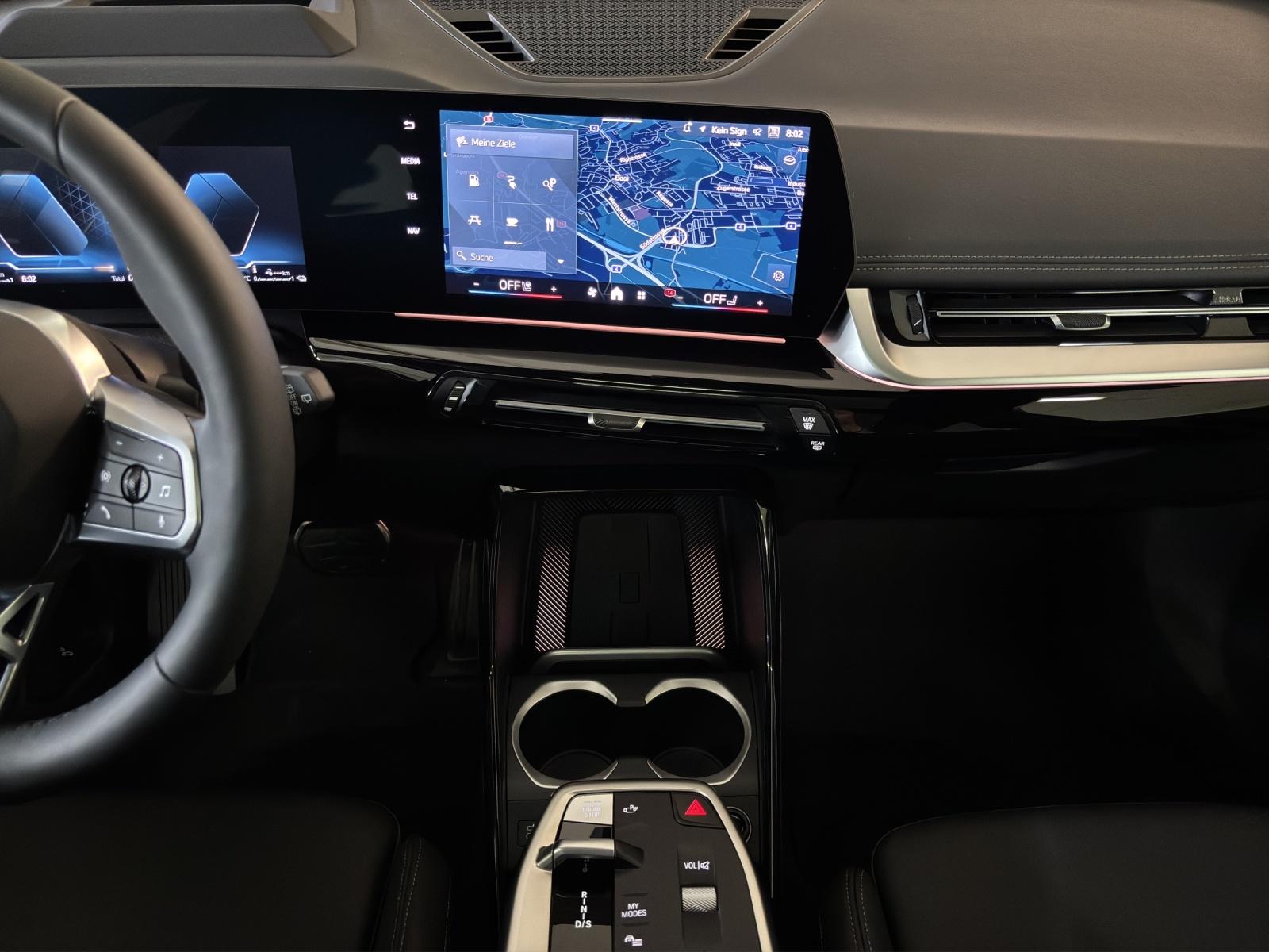 BMW X1 30e xDrive paddles-image-13